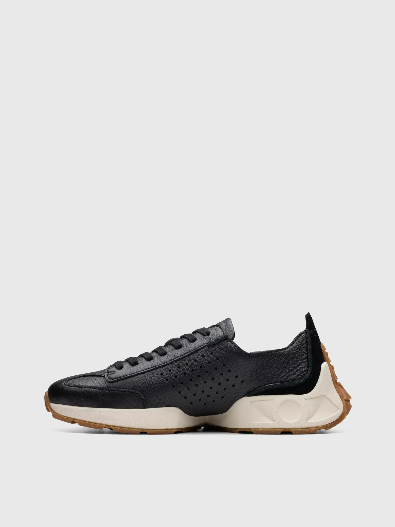 Кроссовки Clarks модель 26178905 Кроссовки Clarks модель 26178905 Фото