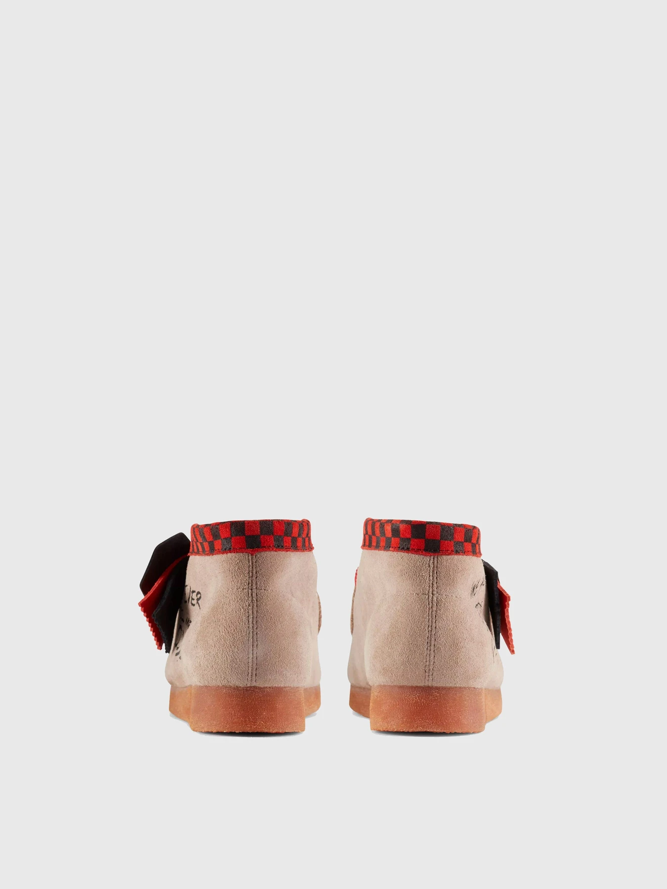 Ботинки и сапоги Clarks модель 26180312 Ботинки и сапоги Clarks модель 26180312 Фото