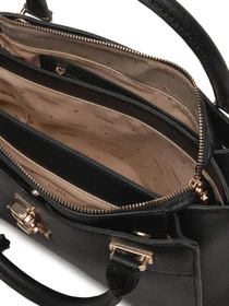 Сумки GUESS модель HWBG93-31060-BLA Фото