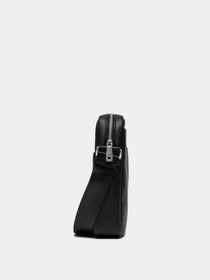 Сумки GUESS модель HMMETU-P4259-BLA Фото