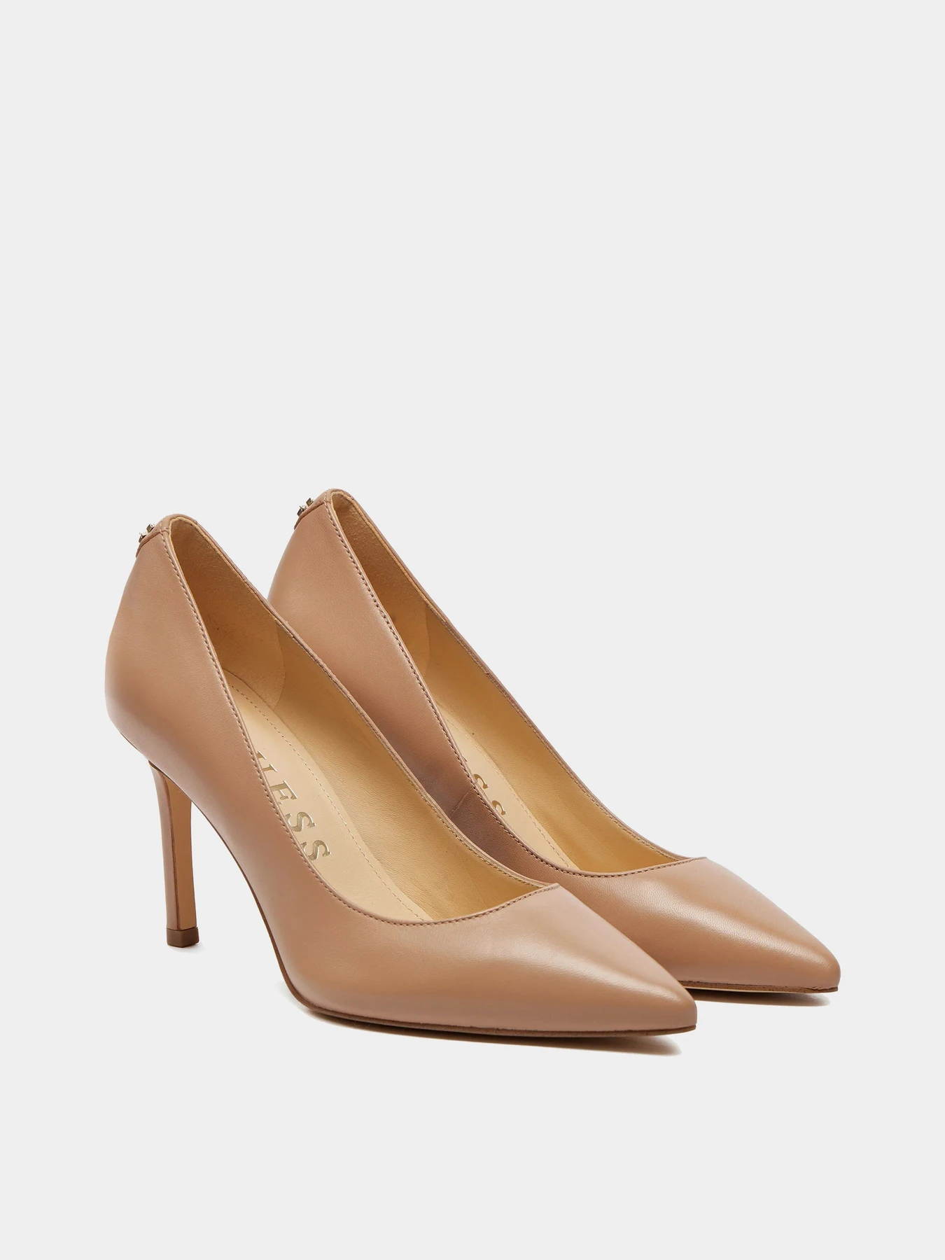 Туфли и лоферы GUESS модель FLTDAB-LEA08-BEIGE Туфли и лоферы GUESS модель FLTDAB-LEA08-BEIGE Фото