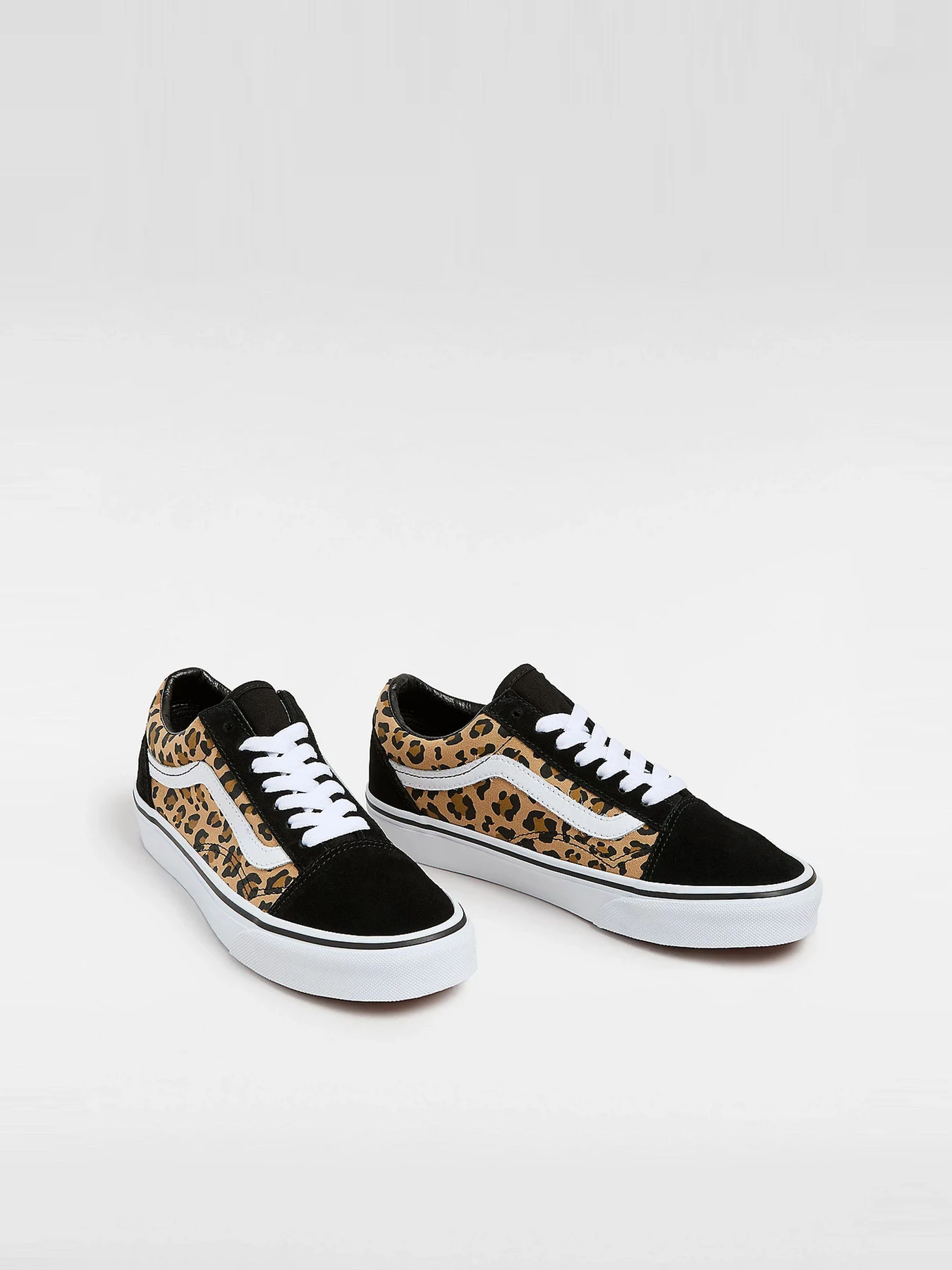 Кеды Vans модель VN000CR5CJK1 Кеды Vans модель VN000CR5CJK1 Фото