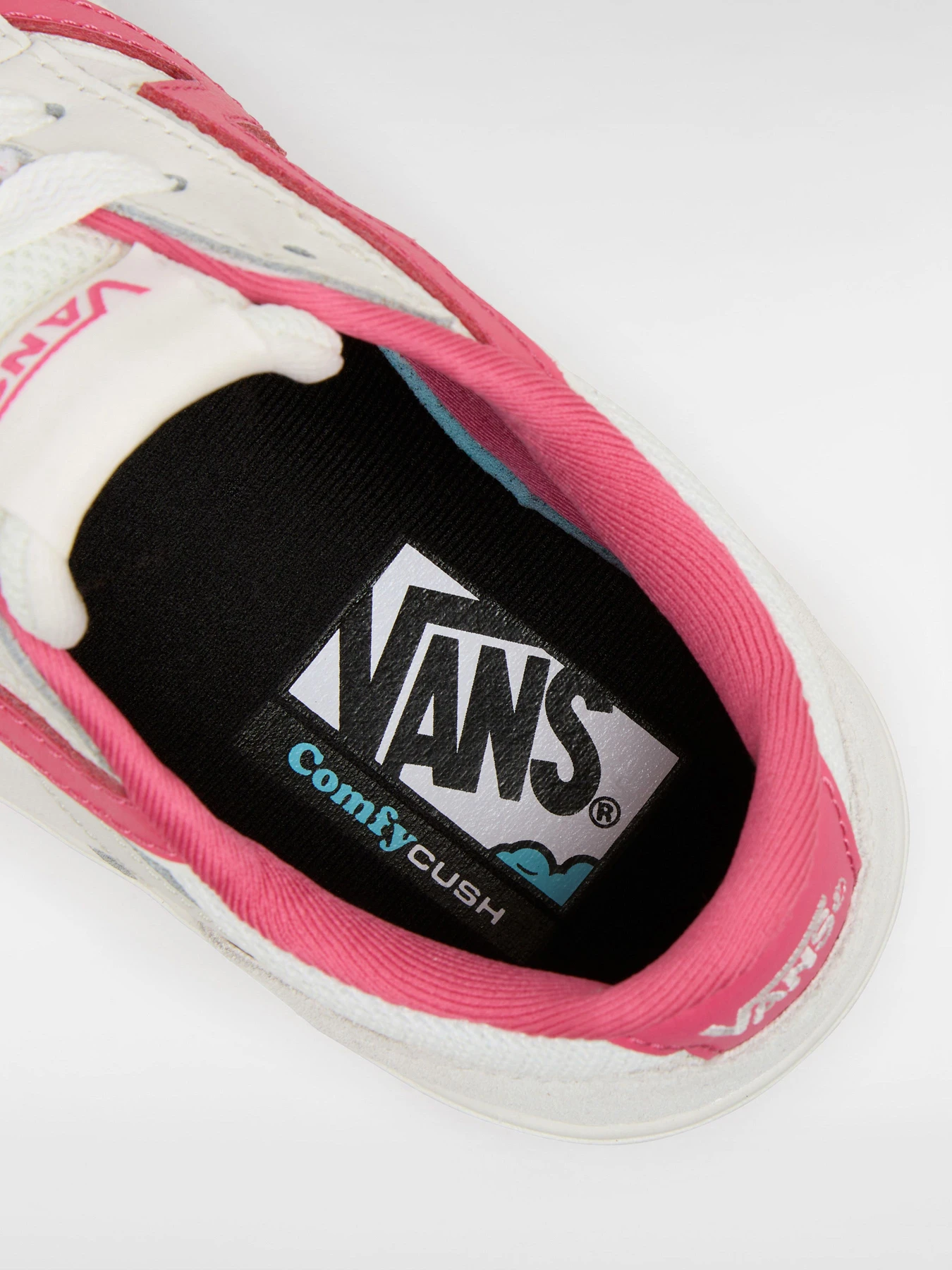 Кроссовки Vans модель VN000D30PNK1 Кроссовки Vans модель VN000D30PNK1 Фото