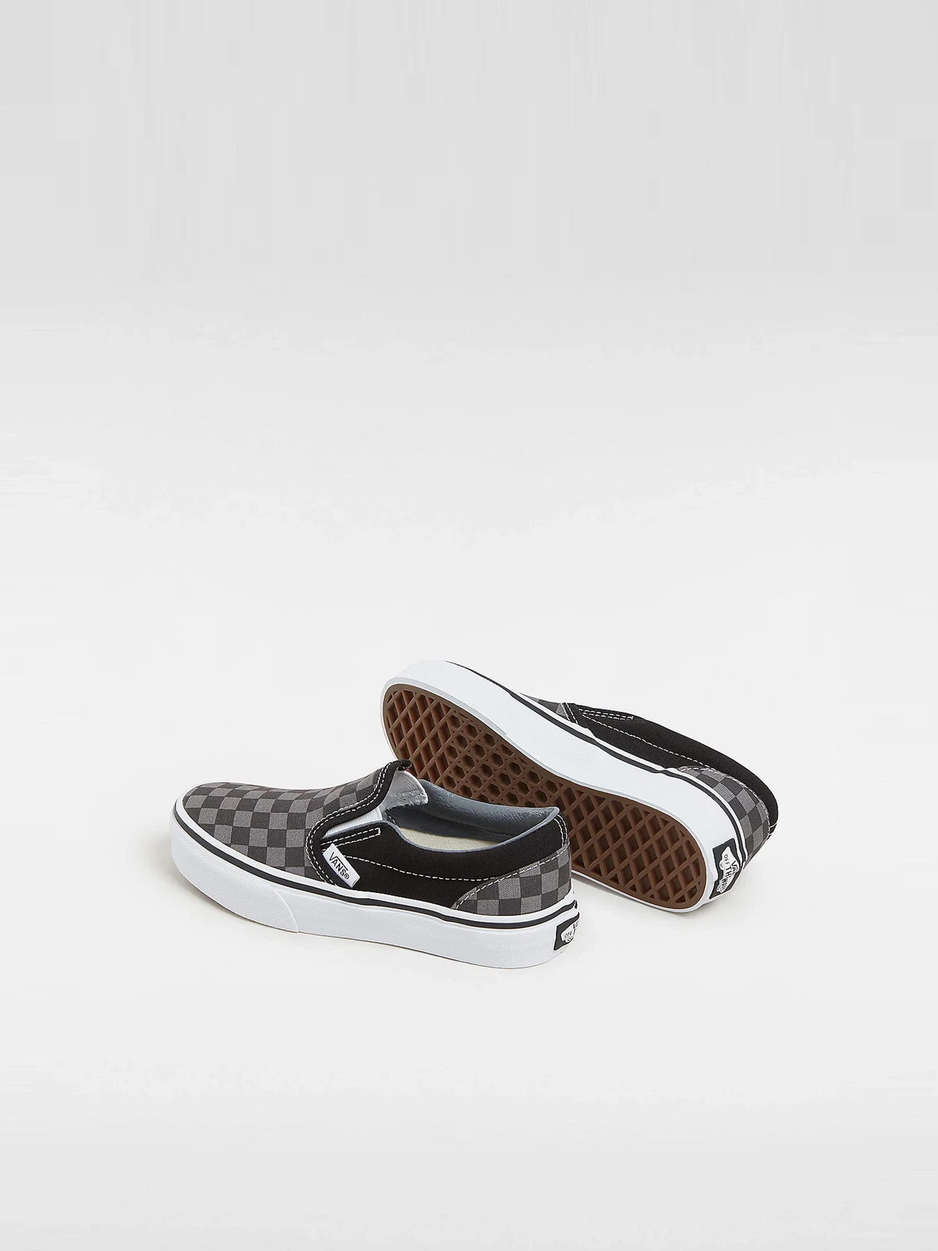 Слипоны и мокасины Vans модель VN000ZBUEO01 Слипоны и мокасины Vans модель VN000ZBUEO01 Фото
