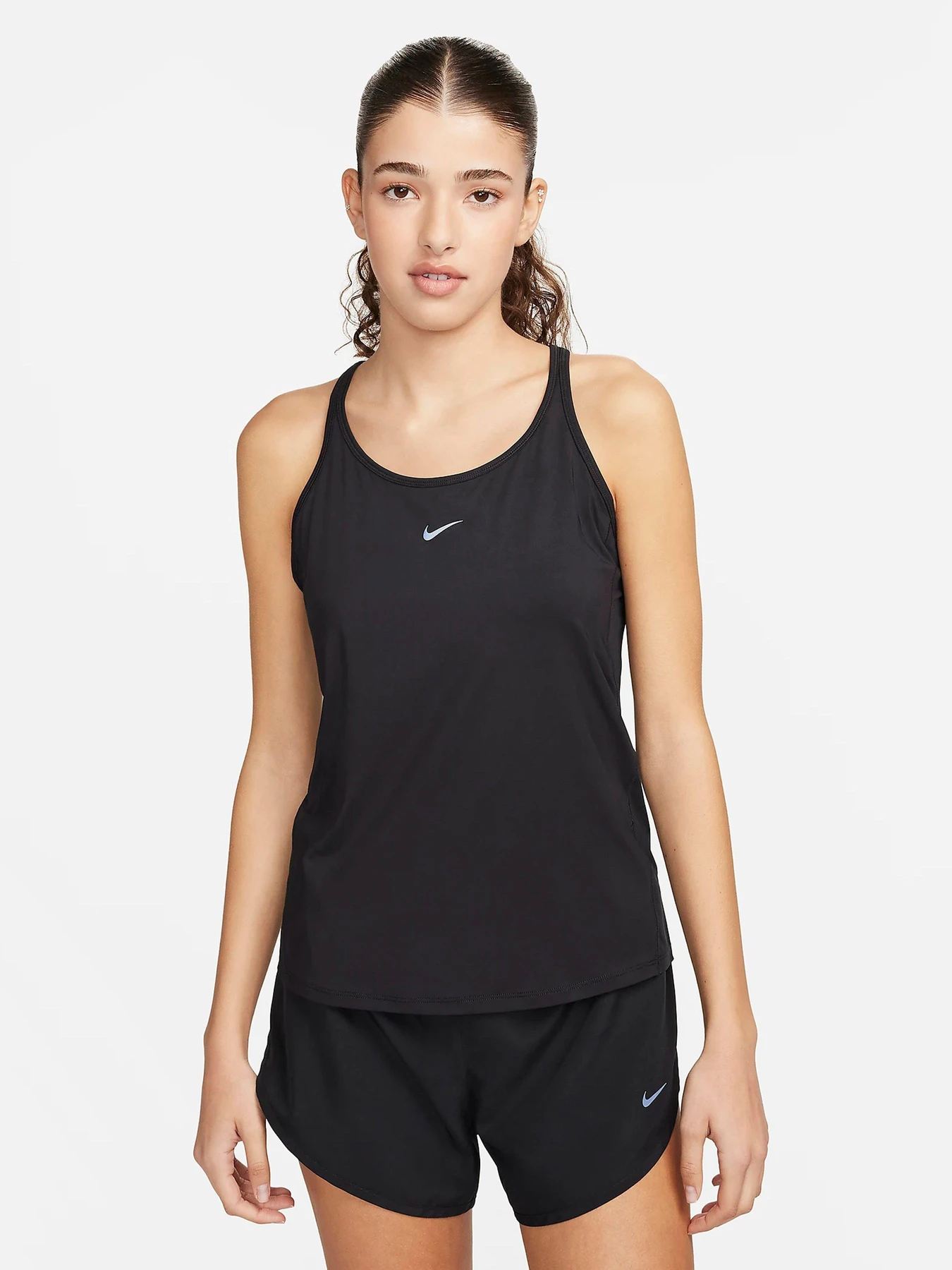 Футболки и поло NIKE модель FN2795-010 Футболки и поло NIKE модель FN2795-010 Фото