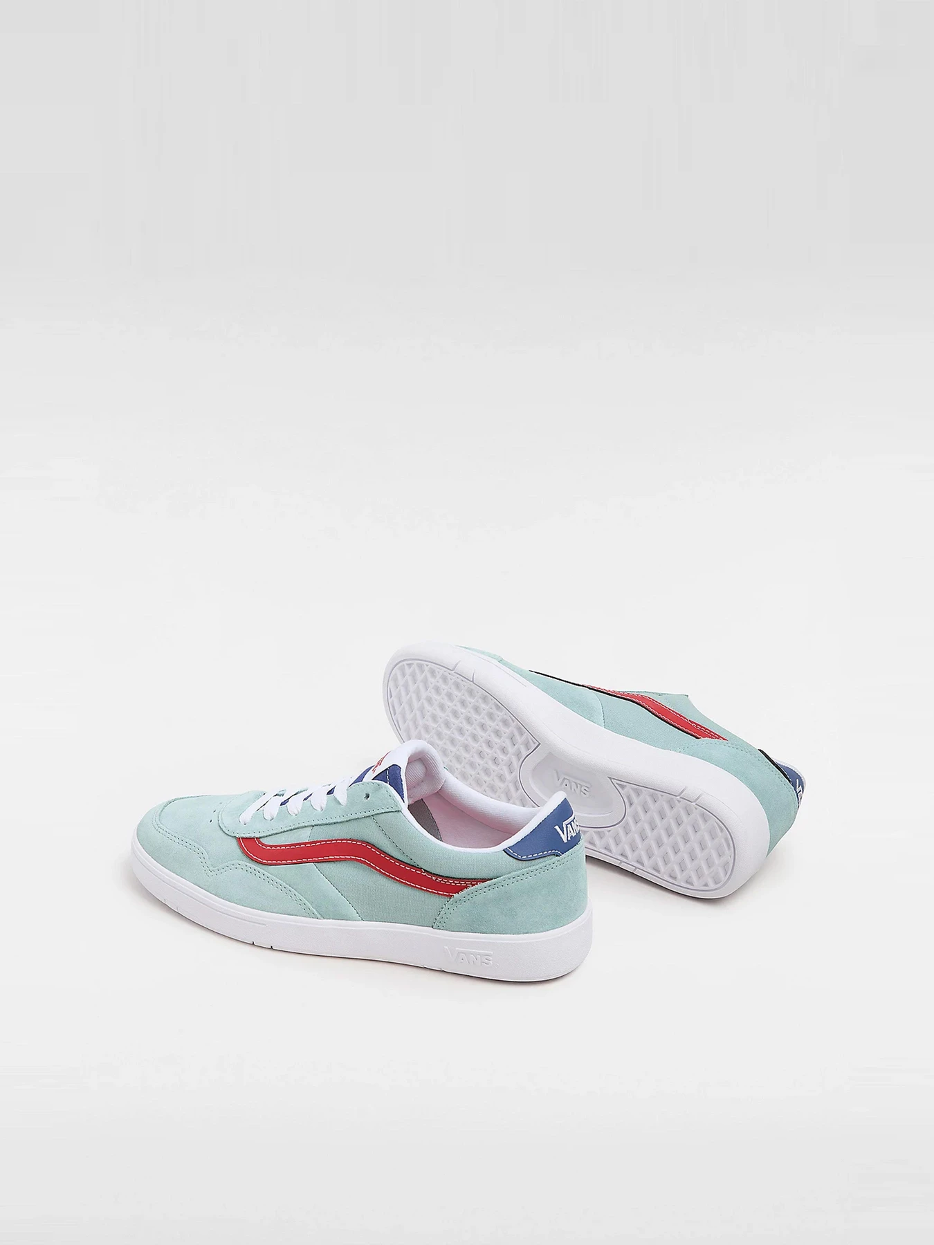 Кеды Vans модель VN000CMTBGV1 Кеды Vans модель VN000CMTBGV1 Фото