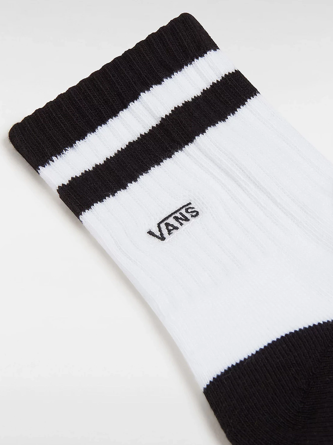 Носки и гольфы Vans модель VN000F0GYB21 Носки и гольфы Vans модель VN000F0GYB21 Фото