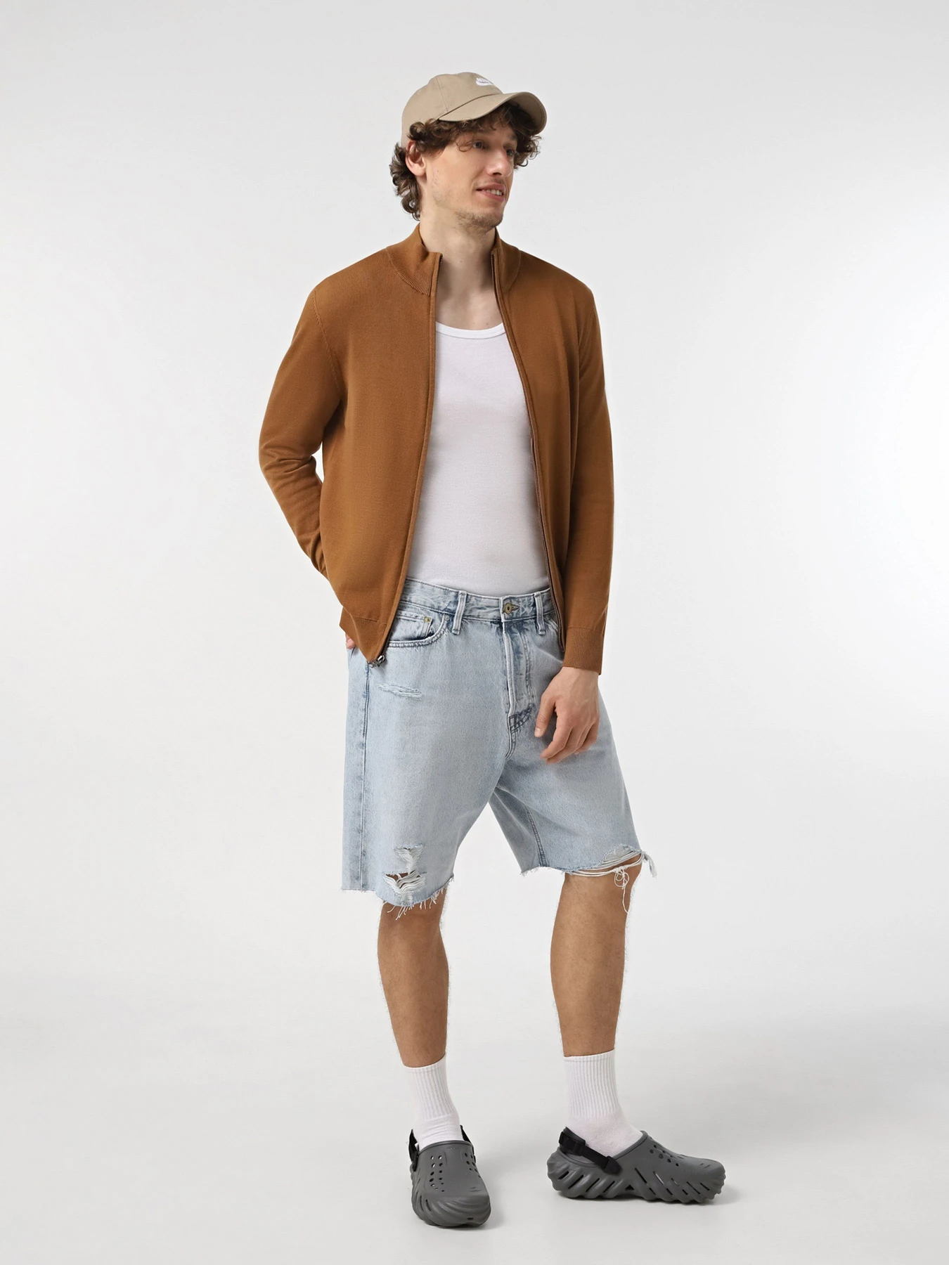 Худи и свитшоты Timberland модель TB0A2BMZEH2 Худи и свитшоты Timberland модель TB0A2BMZEH2 Фото