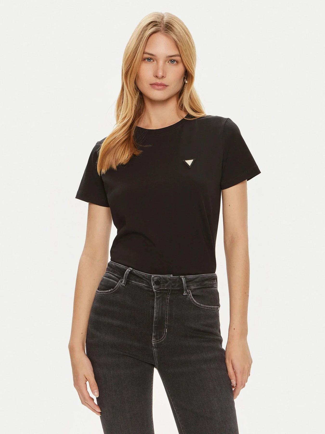 Футболки и поло GUESS модель V4YI09-J1314-JBLK Футболки и поло GUESS модель V4YI09-J1314-JBLK Фото