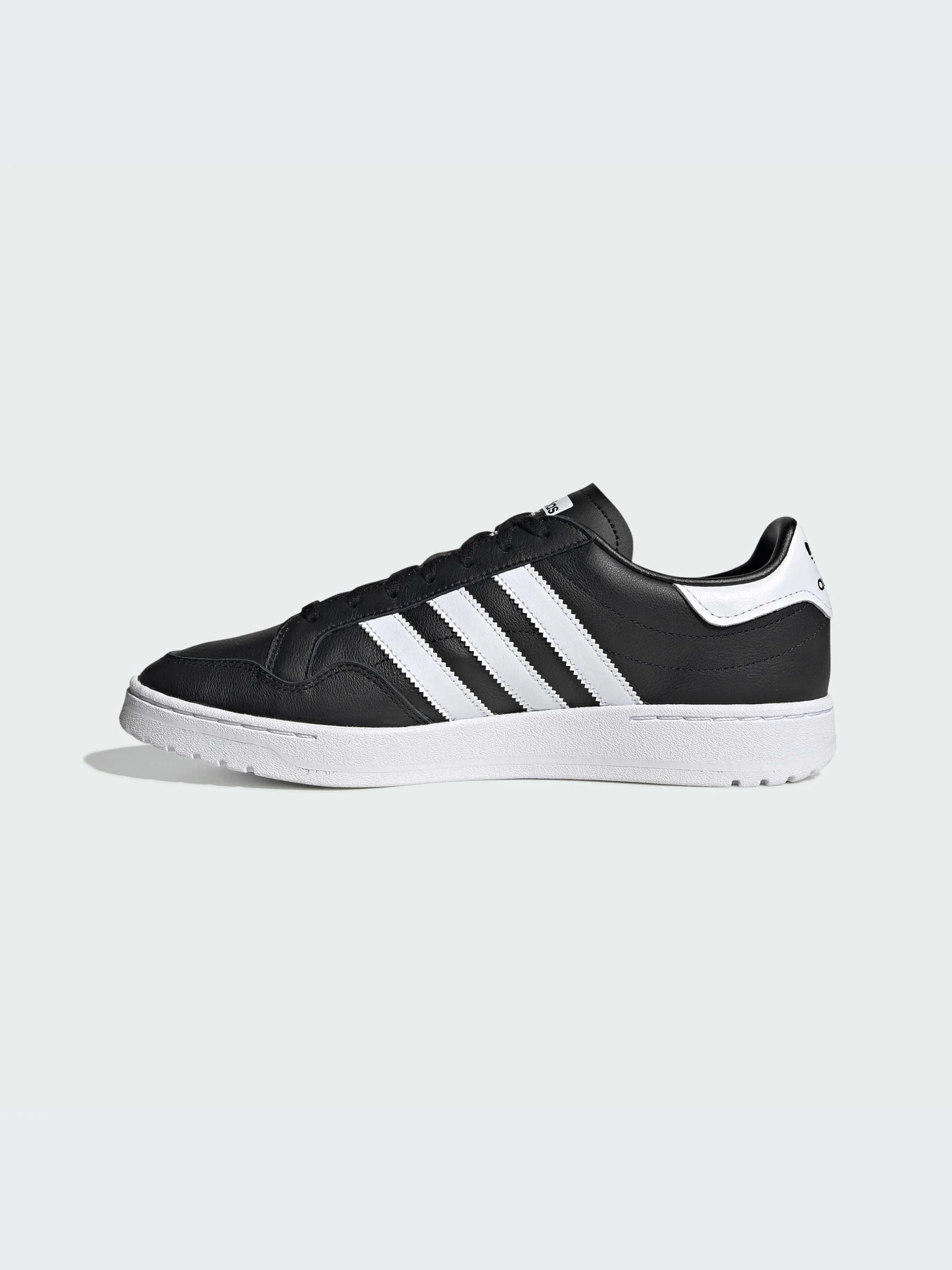 Кроссовки Adidas модель EF6048-KZ Кроссовки Adidas модель EF6048-KZ Фото