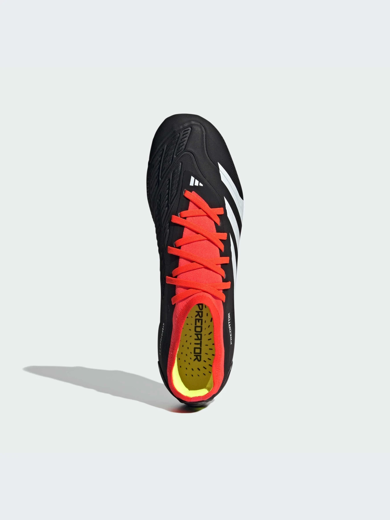Кроссовки Adidas Predator модель IG7777-KZ Кроссовки Adidas Predator модель IG7777-KZ Фото