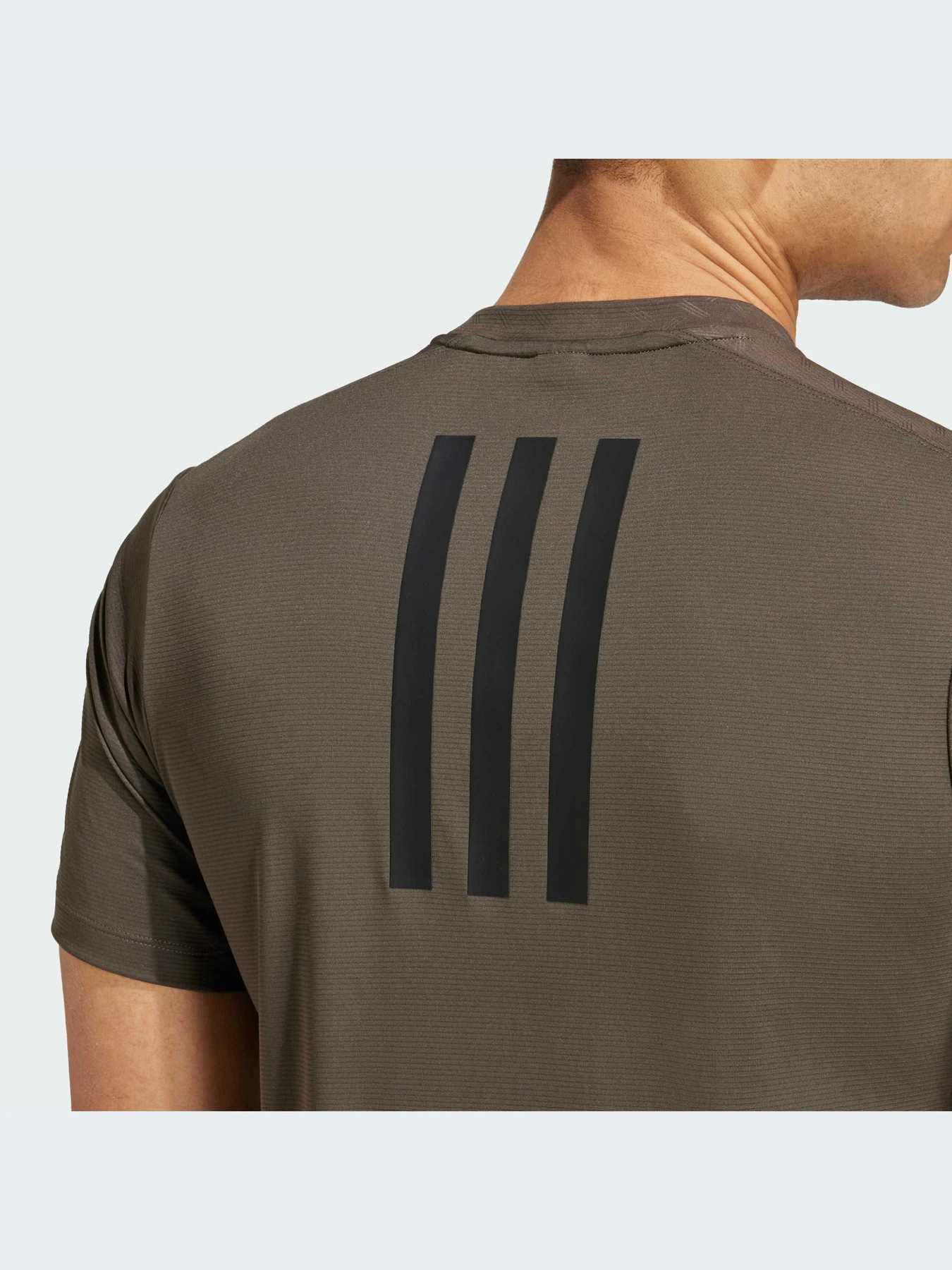 Футболки и поло Adidas модель IX9091-KZ Футболки и поло Adidas модель IX9091-KZ Фото