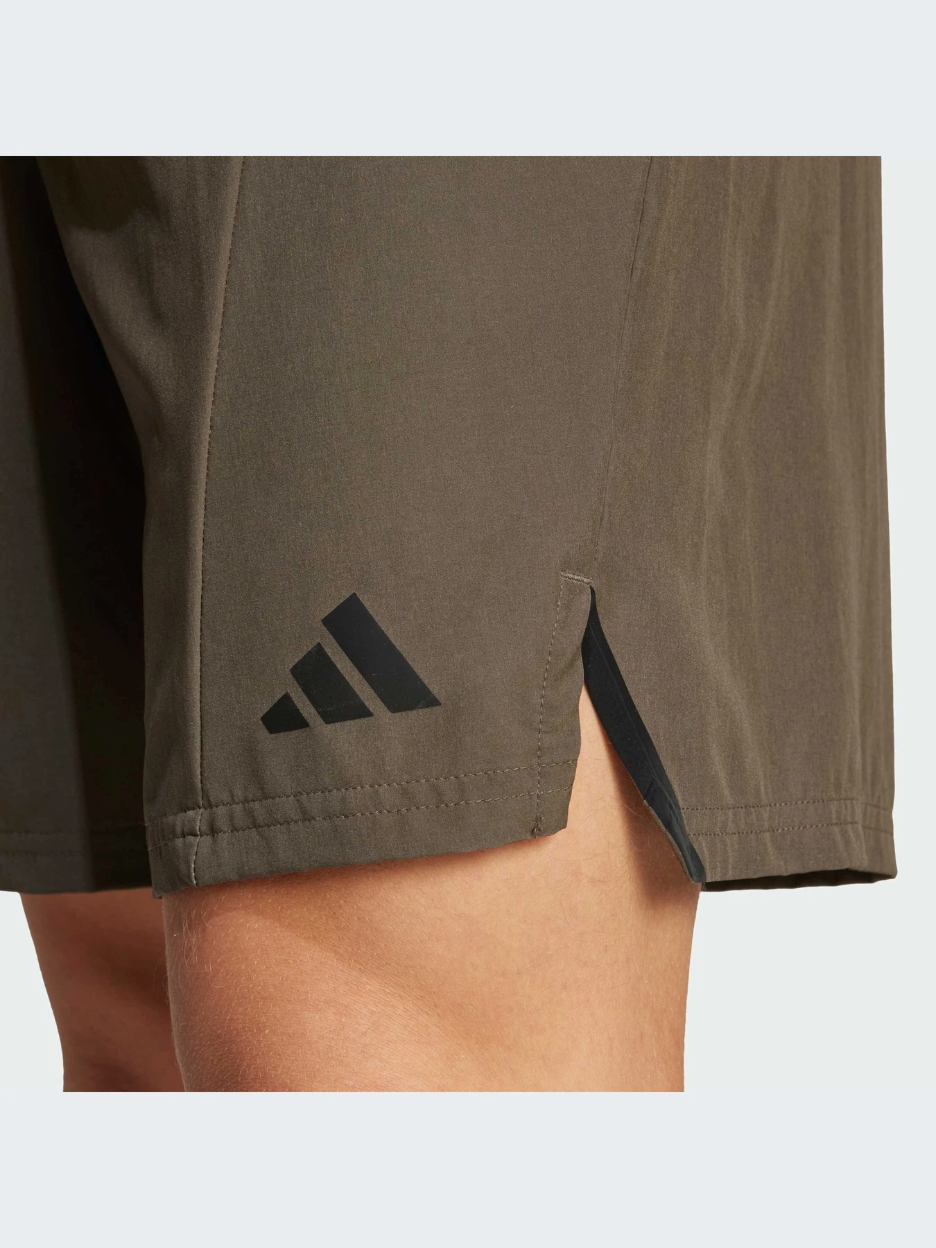 Шорты Adidas модель IX9134-KZ Шорты Adidas модель IX9134-KZ Фото