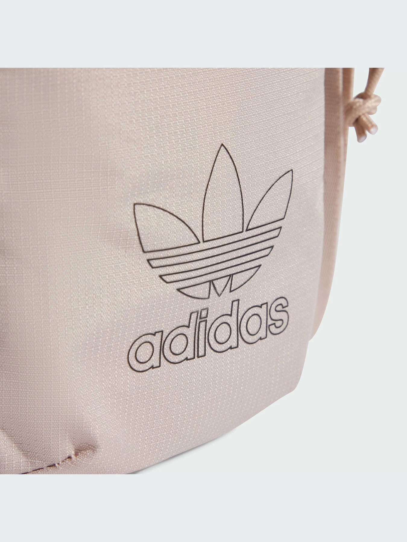 Сумки Adidas Adicolor модель IX7516-KZ Сумки Adidas Adicolor модель IX7516-KZ Фото