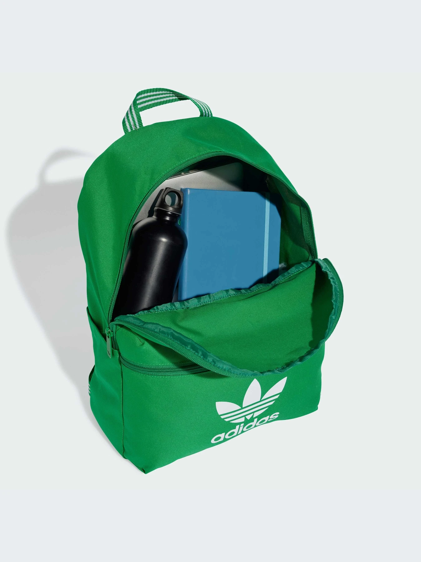 Рюкзаки Adidas Adicolor модель IW1781-KZ Рюкзаки Adidas Adicolor модель IW1781-KZ Фото