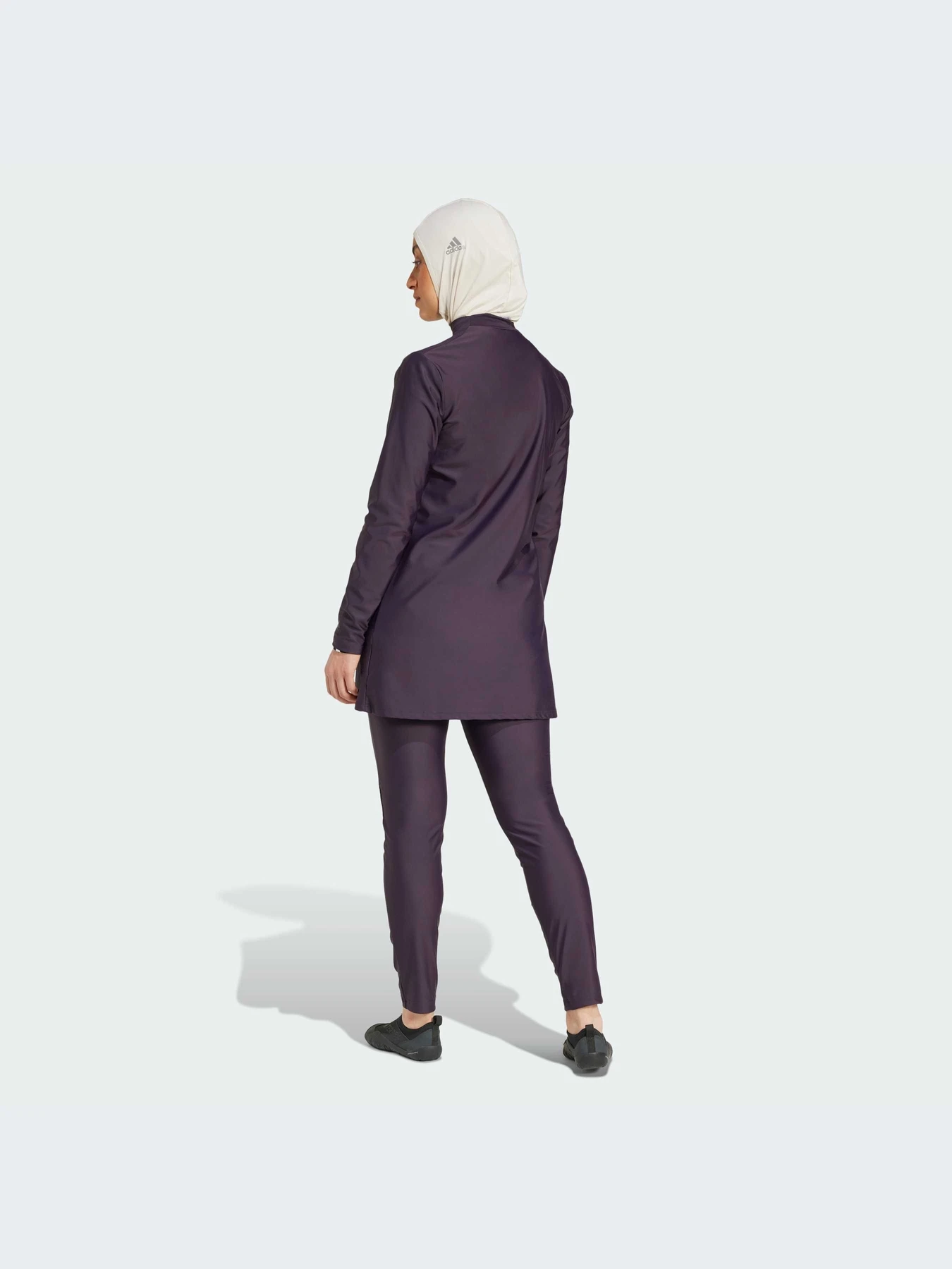 Одежда для пляжа Adidas модель JP2765-KZ Одежда для пляжа Adidas модель JP2765-KZ Фото