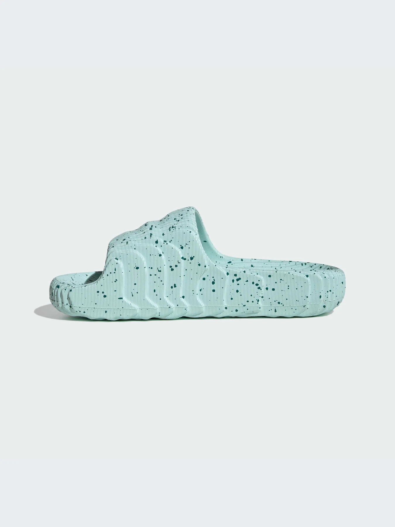 Шлёпанцы Adidas Adilette модель IG9341-KZ Шлёпанцы Adidas Adilette модель IG9341-KZ Фото