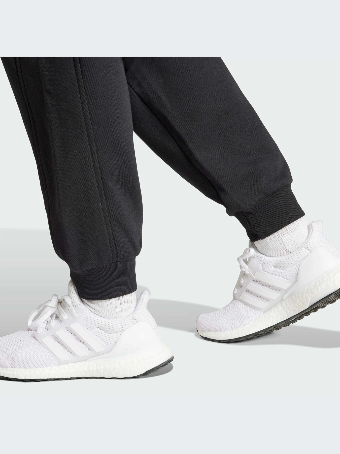 Брюки Adidas модель IW1278-KZ Брюки Adidas модель IW1278-KZ Фото