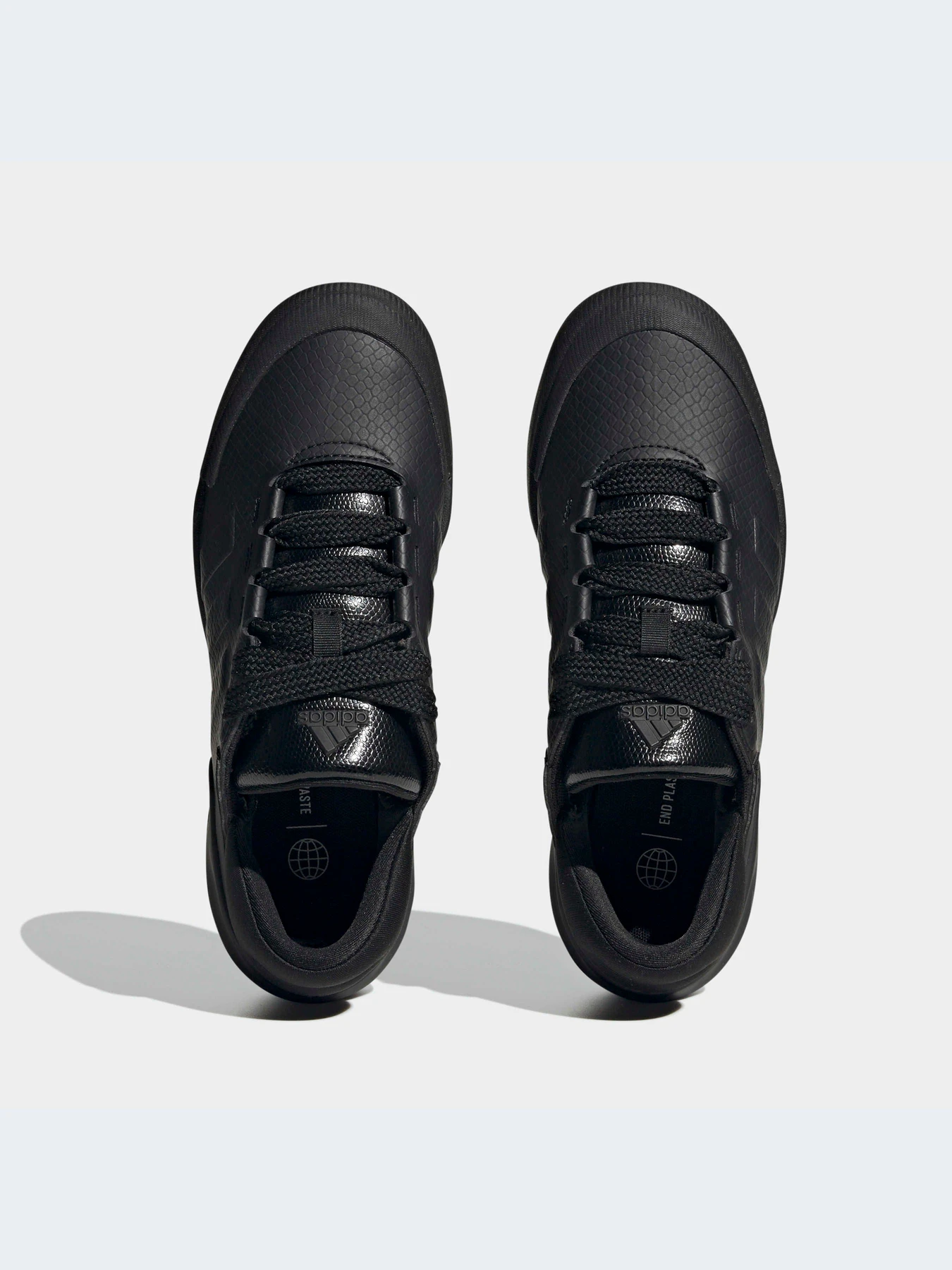Кроссовки Adidas модель HQ1676-KZ Кроссовки Adidas модель HQ1676-KZ Фото
