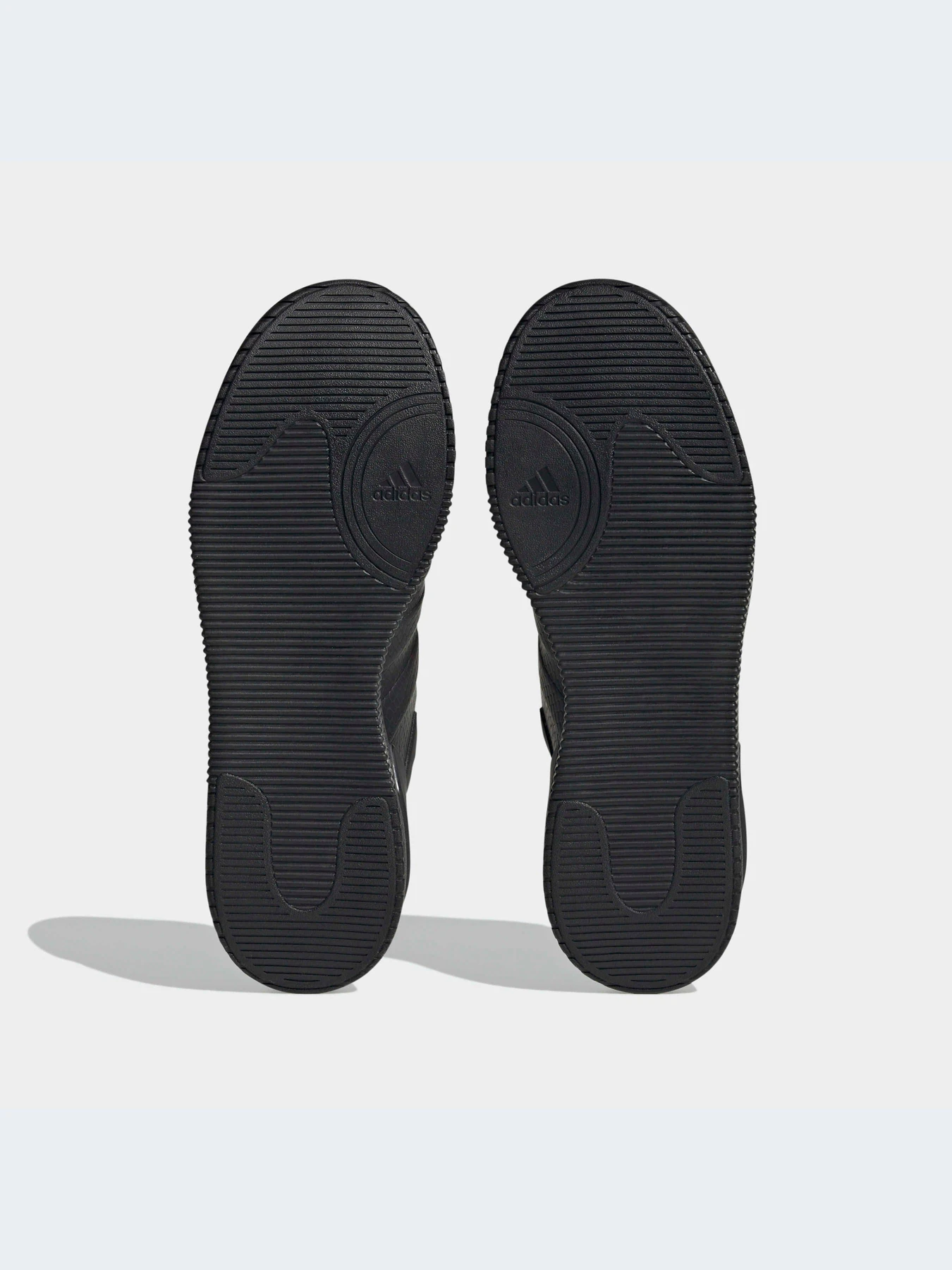 Кроссовки Adidas модель HQ1676-KZ Кроссовки Adidas модель HQ1676-KZ Фото