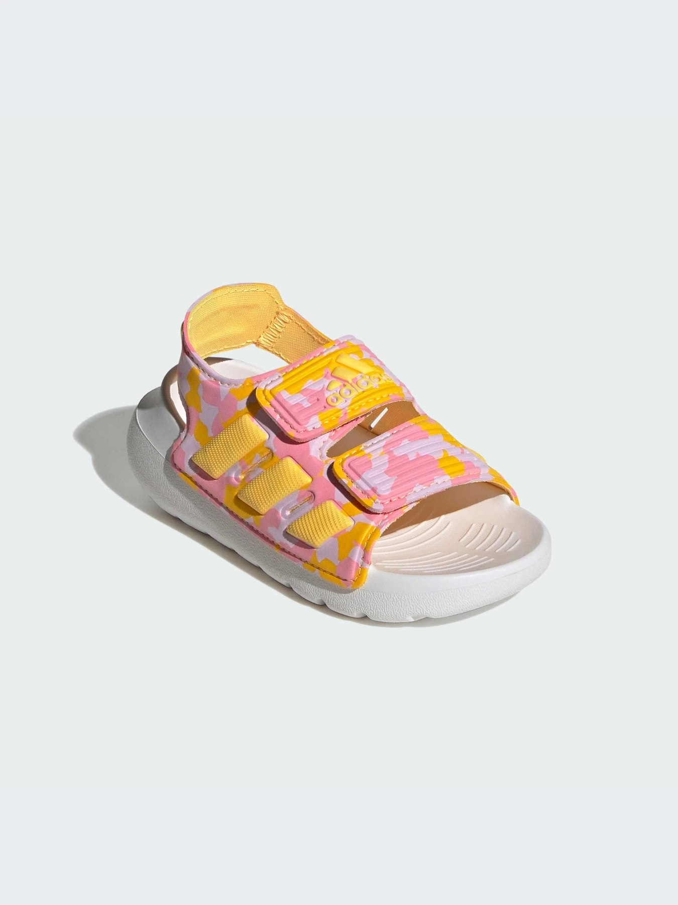 Сандалии Adidas модель IE8273-KZ Сандалии Adidas модель IE8273-KZ Фото