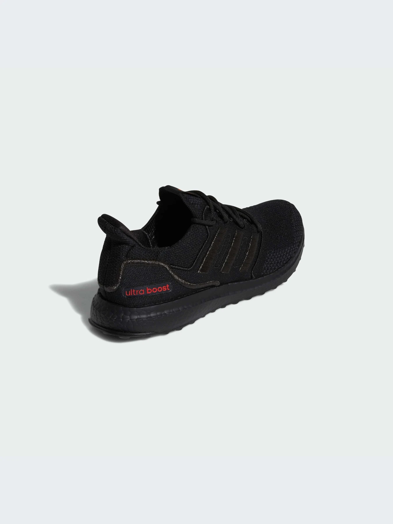 Кроссовки Adidas Ultraboost модель IE8303-KZ Фото