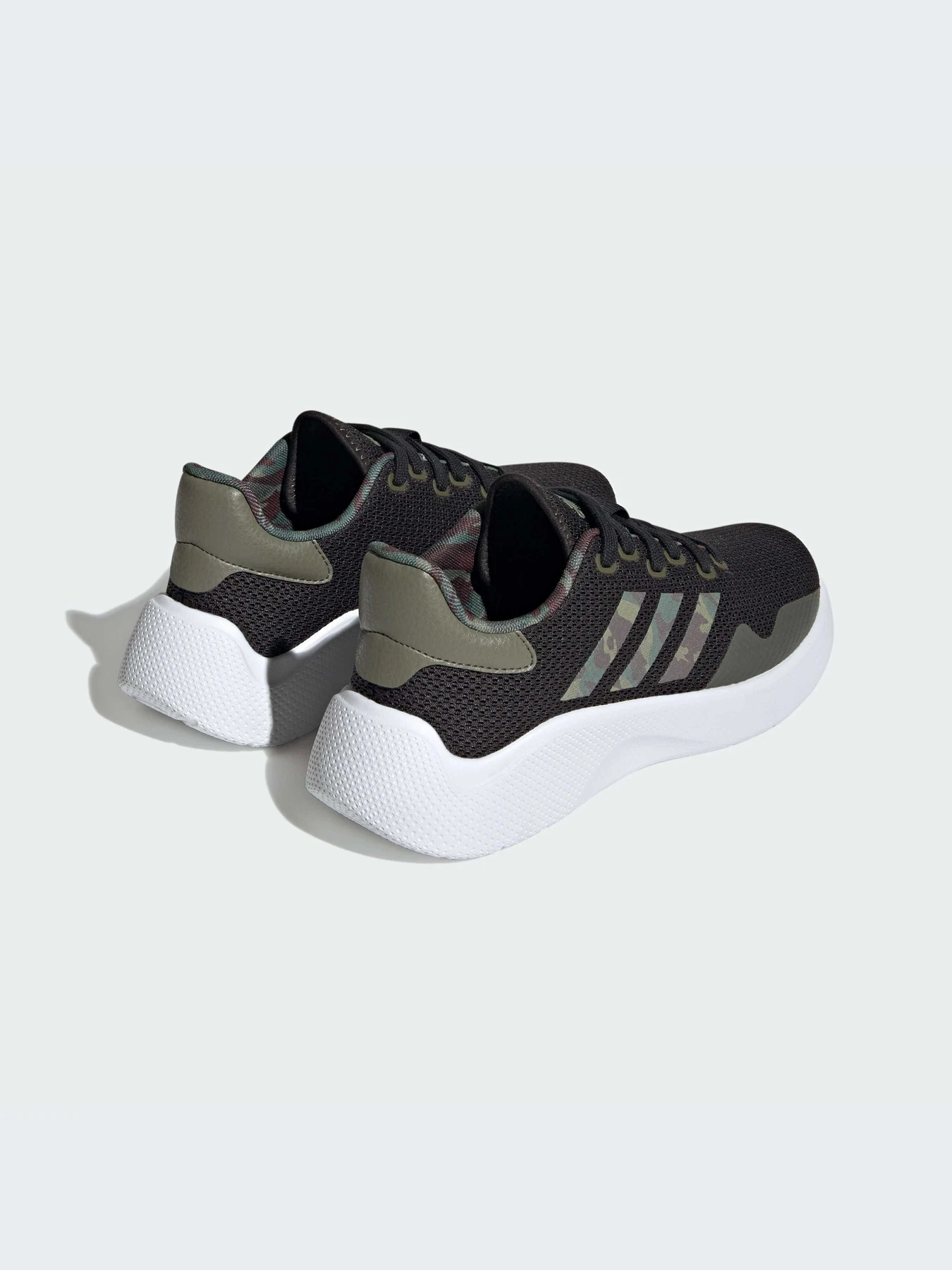 Кроссовки Adidas модель IF5136-KZ Кроссовки Adidas модель IF5136-KZ Фото