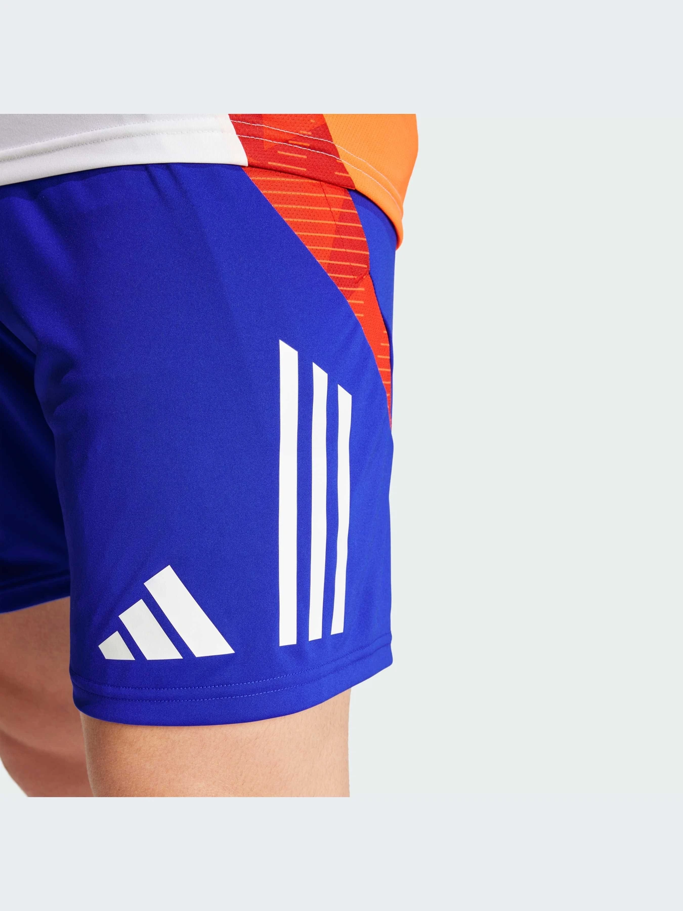 Шорты Adidas Tiro модель JF4195-KZ Шорты Adidas Tiro модель JF4195-KZ Фото