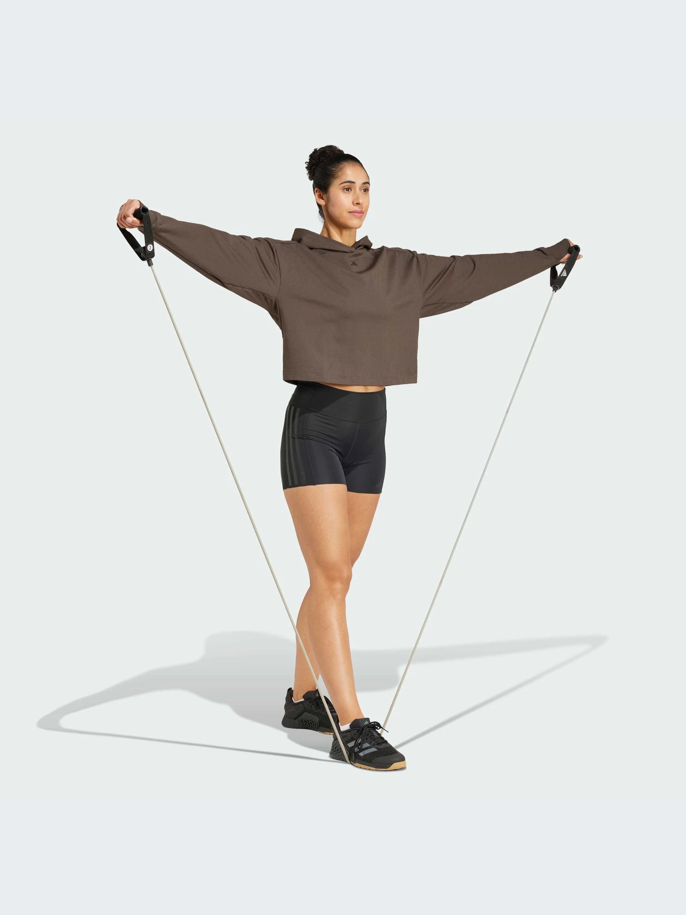 Худи и свитшоты Adidas модель IW3190-KZ Худи и свитшоты Adidas модель IW3190-KZ Фото