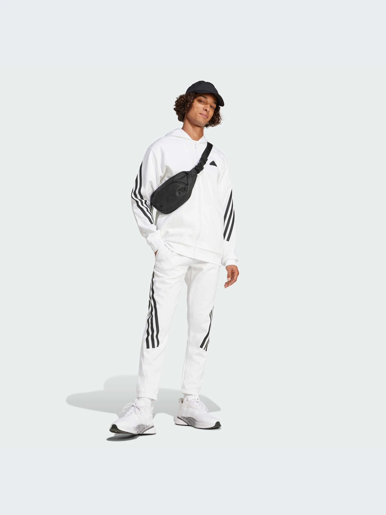 Худи и свитшоты Adidas модель JJ4158-KZ Худи и свитшоты Adidas модель JJ4158-KZ Фото