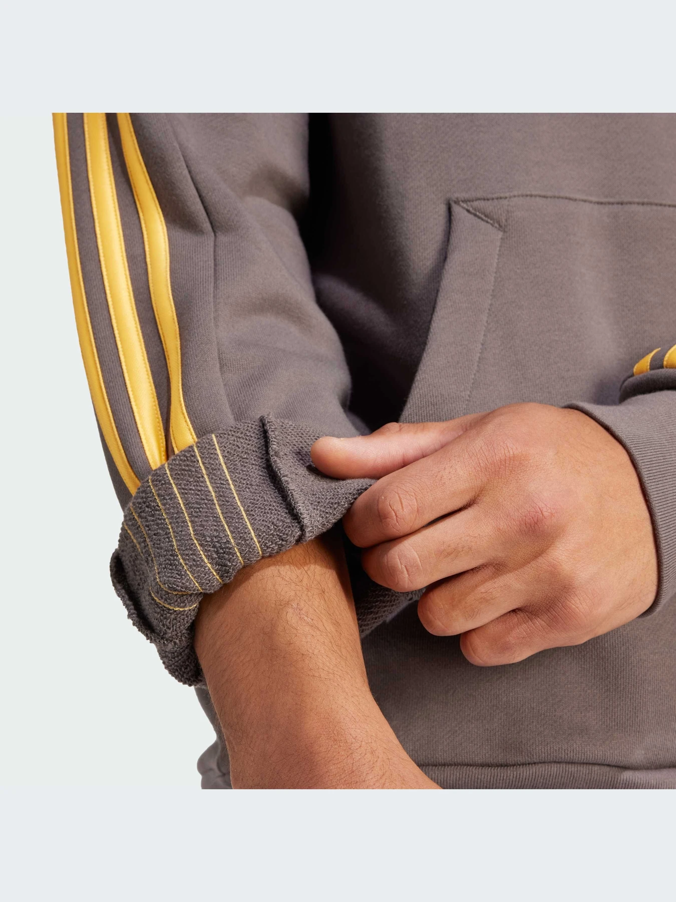 Худи и свитшоты Adidas модель IS1374-KZ Худи и свитшоты Adidas модель IS1374-KZ Фото