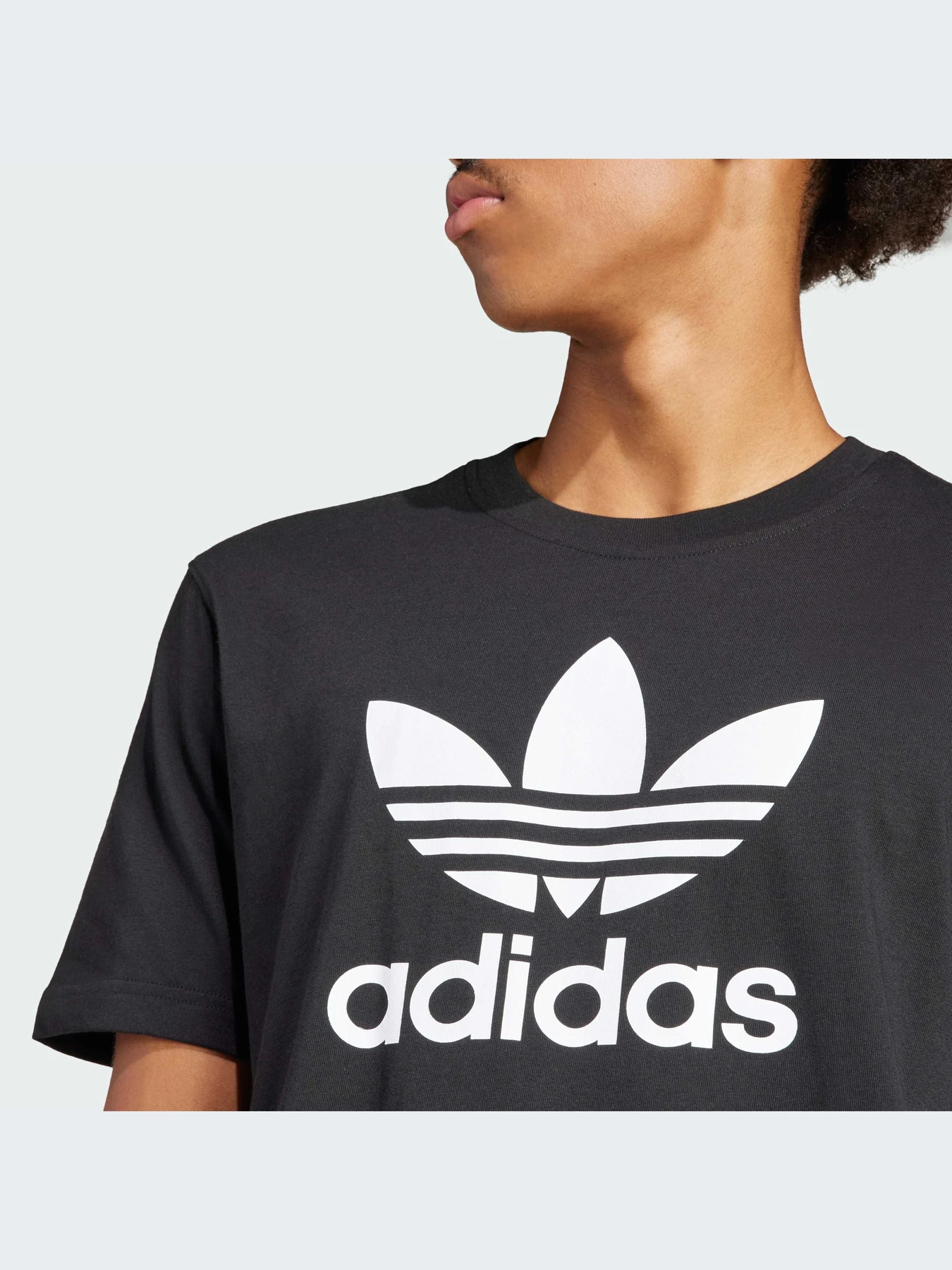 Футболки и поло Adidas Adicolor модель IU2364-KZ Футболки и поло Adidas Adicolor модель IU2364-KZ Фото