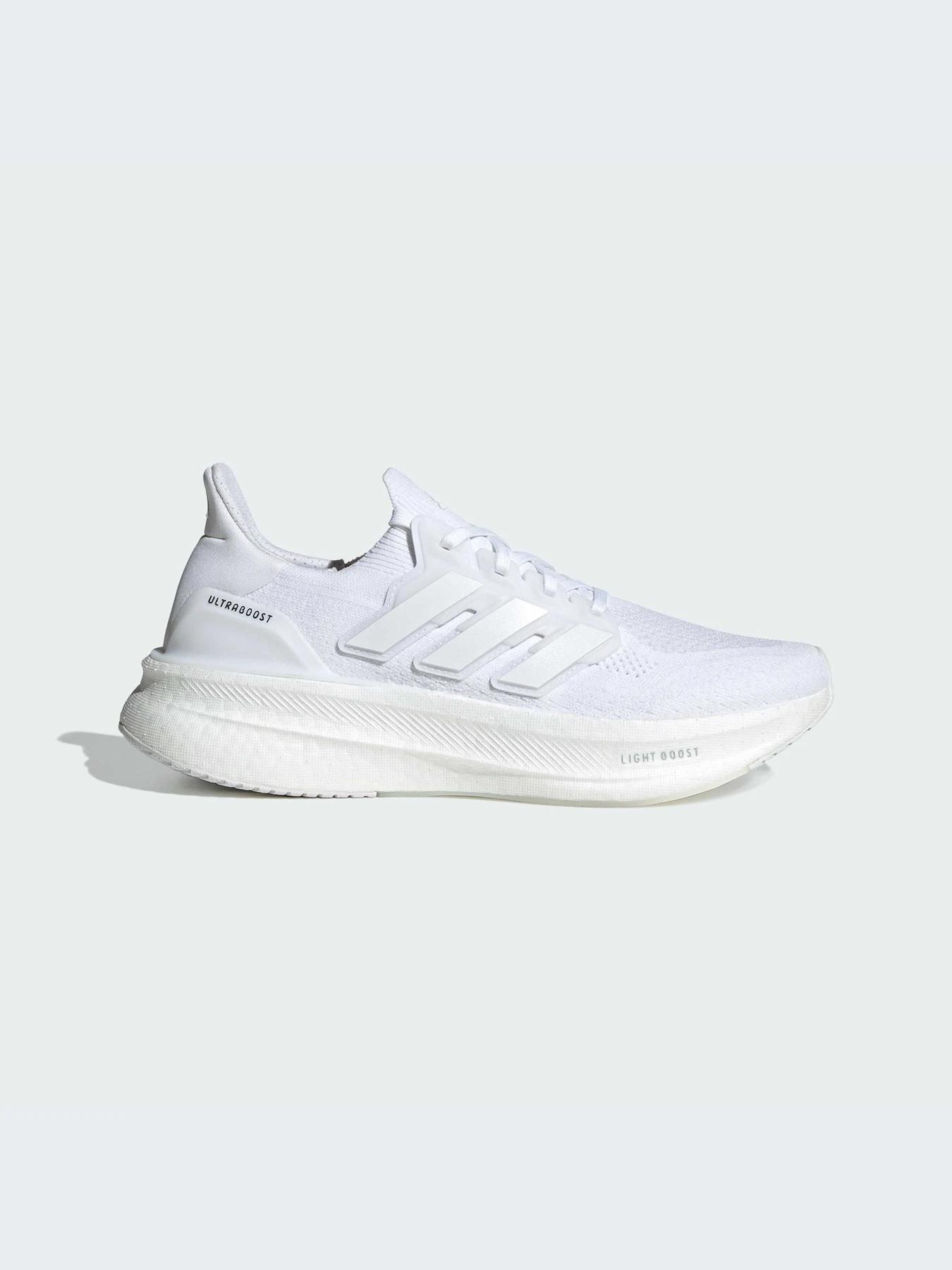 Кроссовки Adidas Ultraboost модель ID8813-KZ Кроссовки Adidas Ultraboost модель ID8813-KZ Фото
