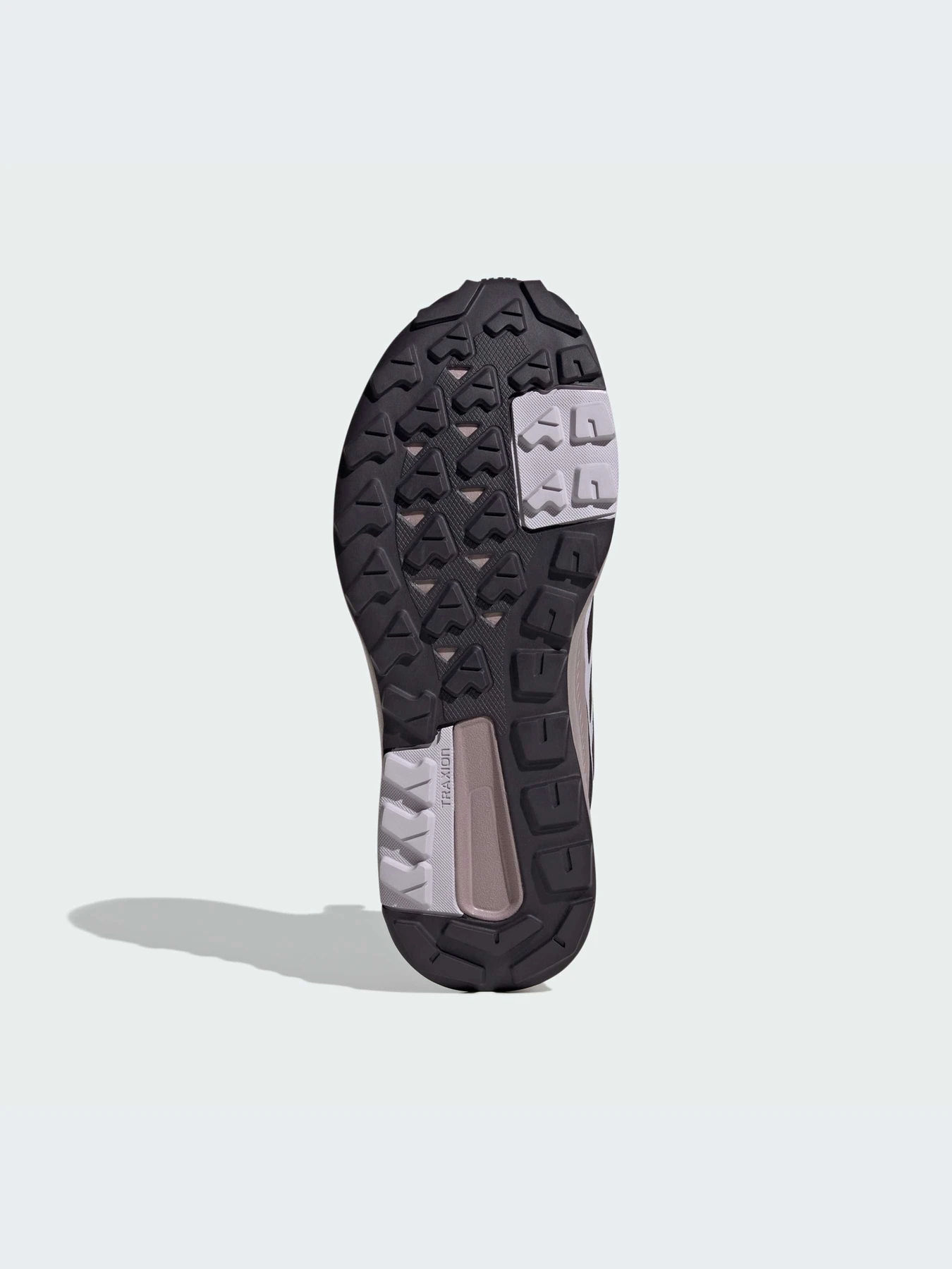Ботинки и сапоги Adidas модель IE3889-KZ Ботинки и сапоги Adidas модель IE3889-KZ Фото