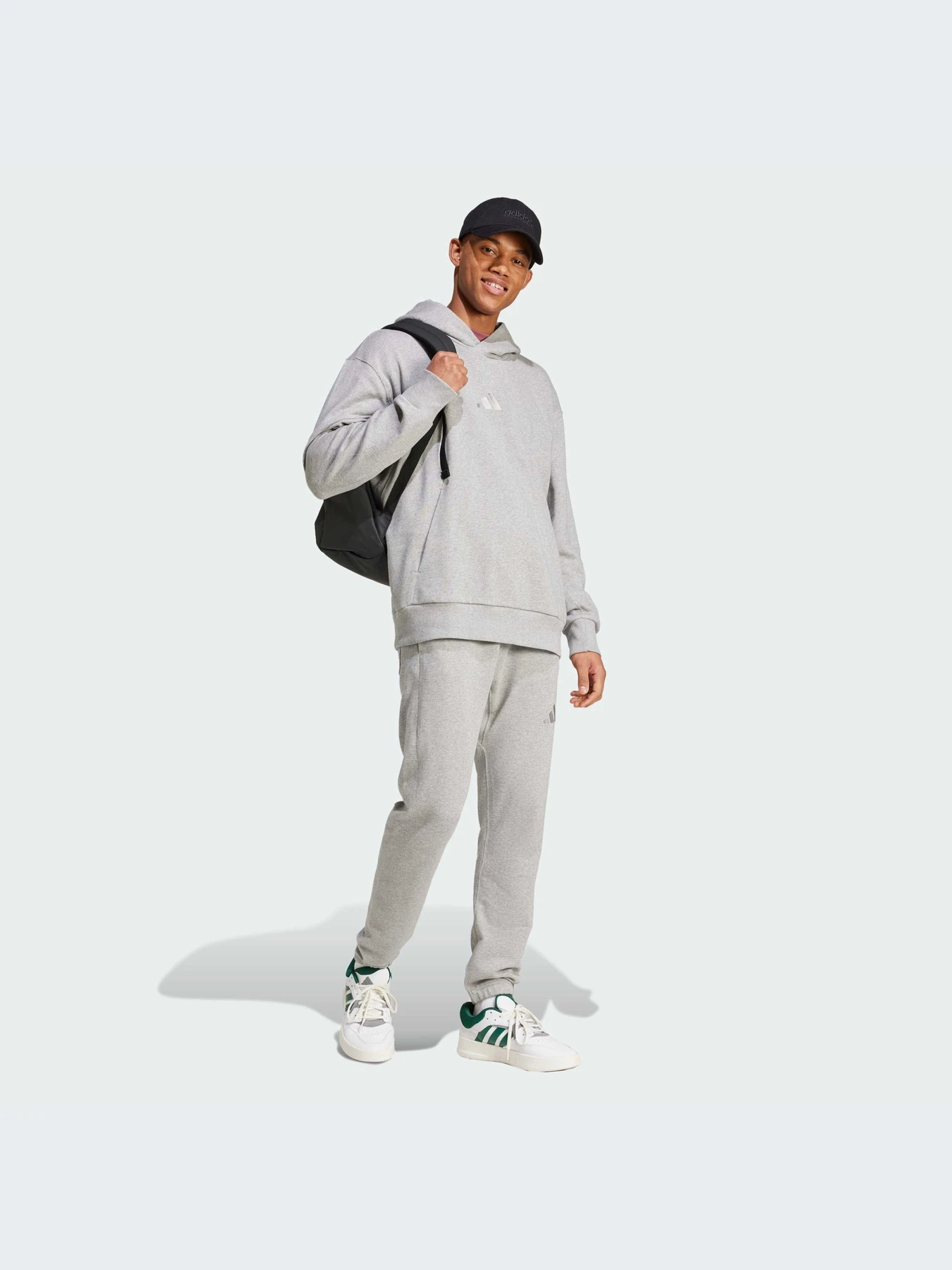 Худи и свитшоты Adidas модель IY4155-KZ Худи и свитшоты Adidas модель IY4155-KZ Фото