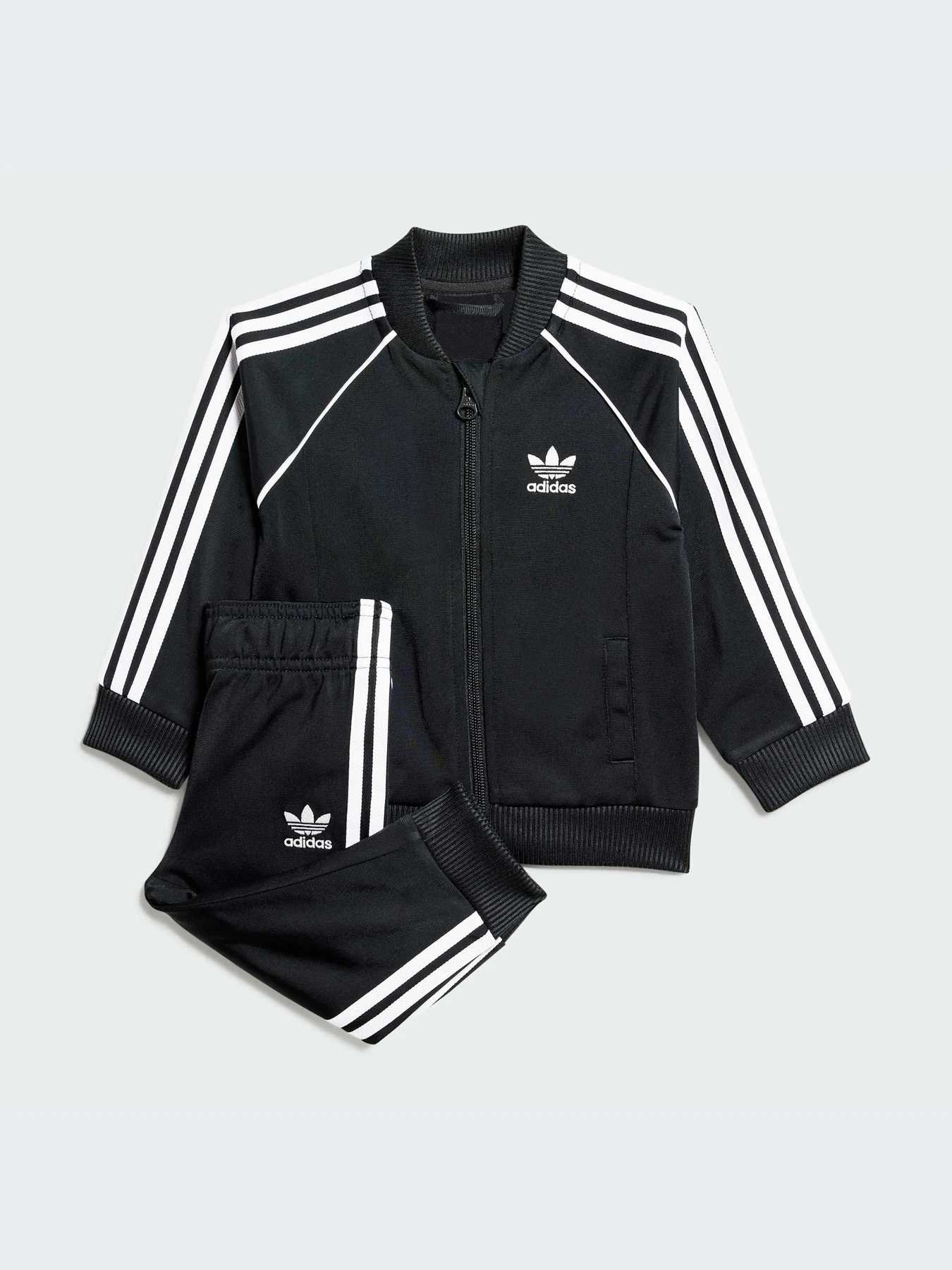 Костюмы Adidas Adicolor модель IX7622-KZ Костюмы Adidas Adicolor модель IX7622-KZ Фото