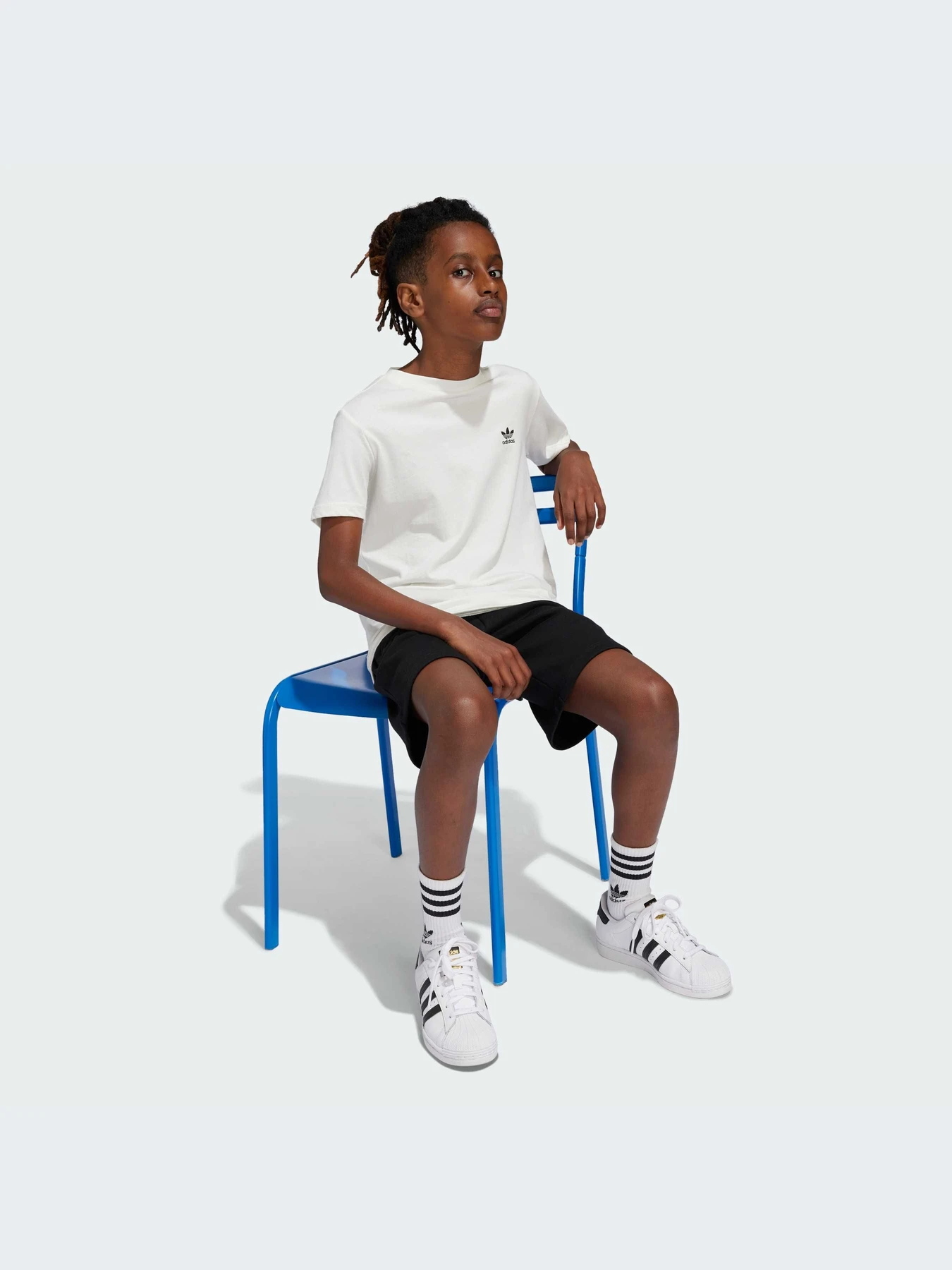 Футболки и поло Adidas Культовые силуэты модель IX5266-KZ Футболки и поло Adidas Культовые силуэты модель IX5266-KZ Фото