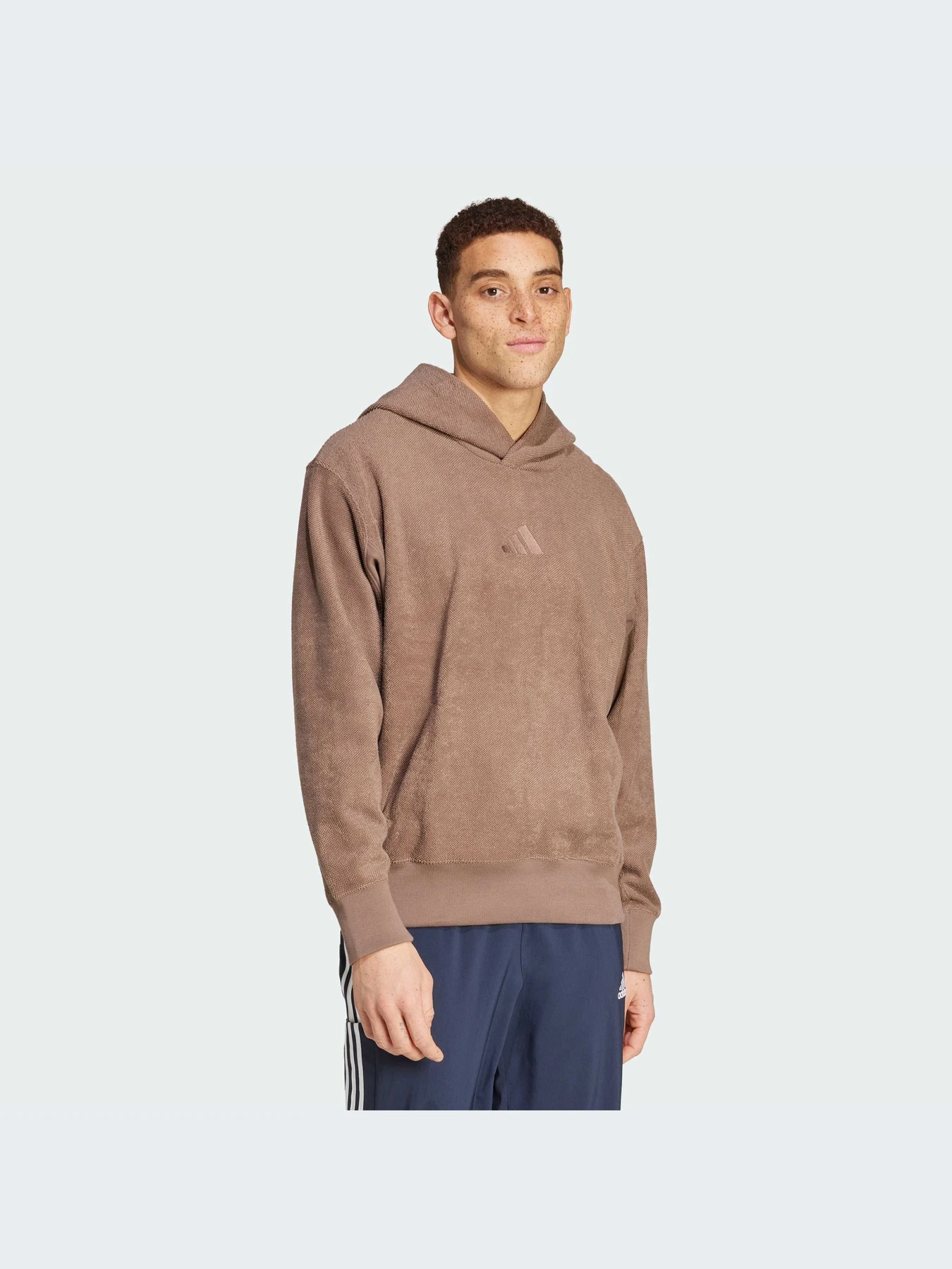 Худи и свитшоты Adidas модель IY6578-KZ Худи и свитшоты Adidas модель IY6578-KZ Фото