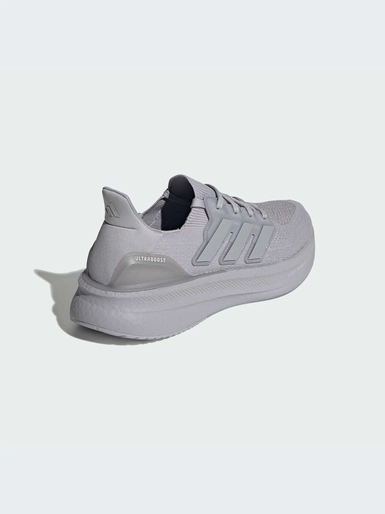 Кроссовки Adidas Ultraboost модель IF1481-KZ Кроссовки Adidas Ultraboost модель IF1481-KZ Фото