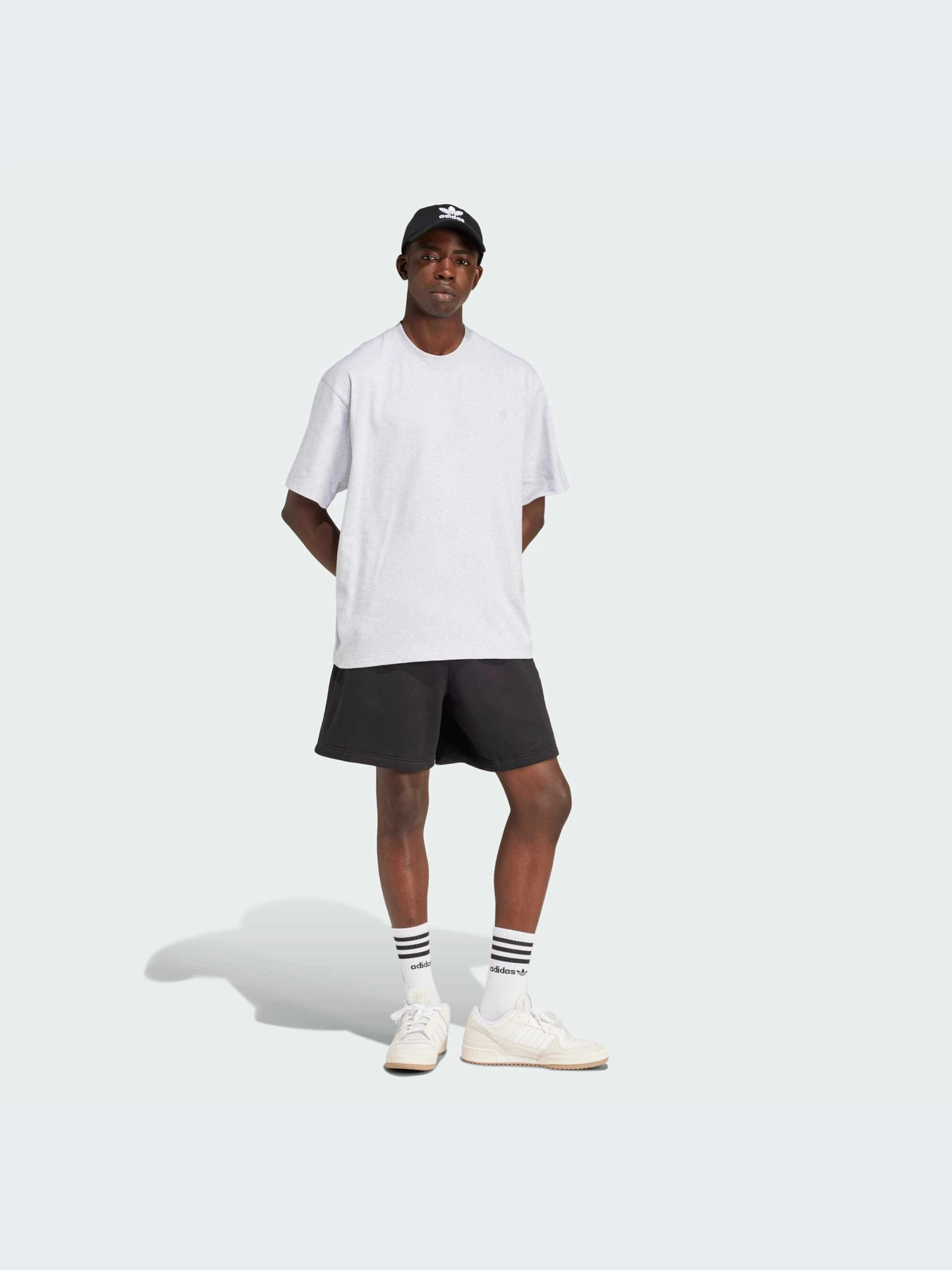 Шорты Adidas модель IY2249-KZ Шорты Adidas модель IY2249-KZ Фото