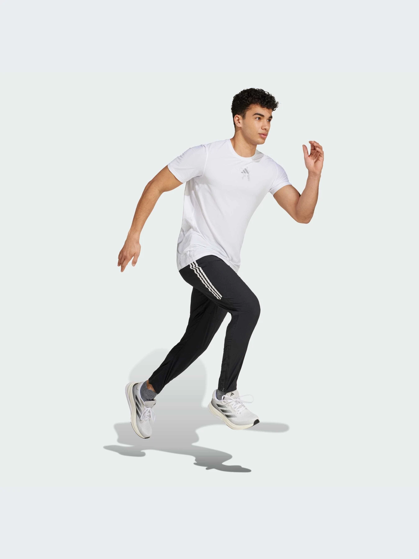 Футболки и поло Adidas модель IY3267-KZ Футболки и поло Adidas модель IY3267-KZ Фото