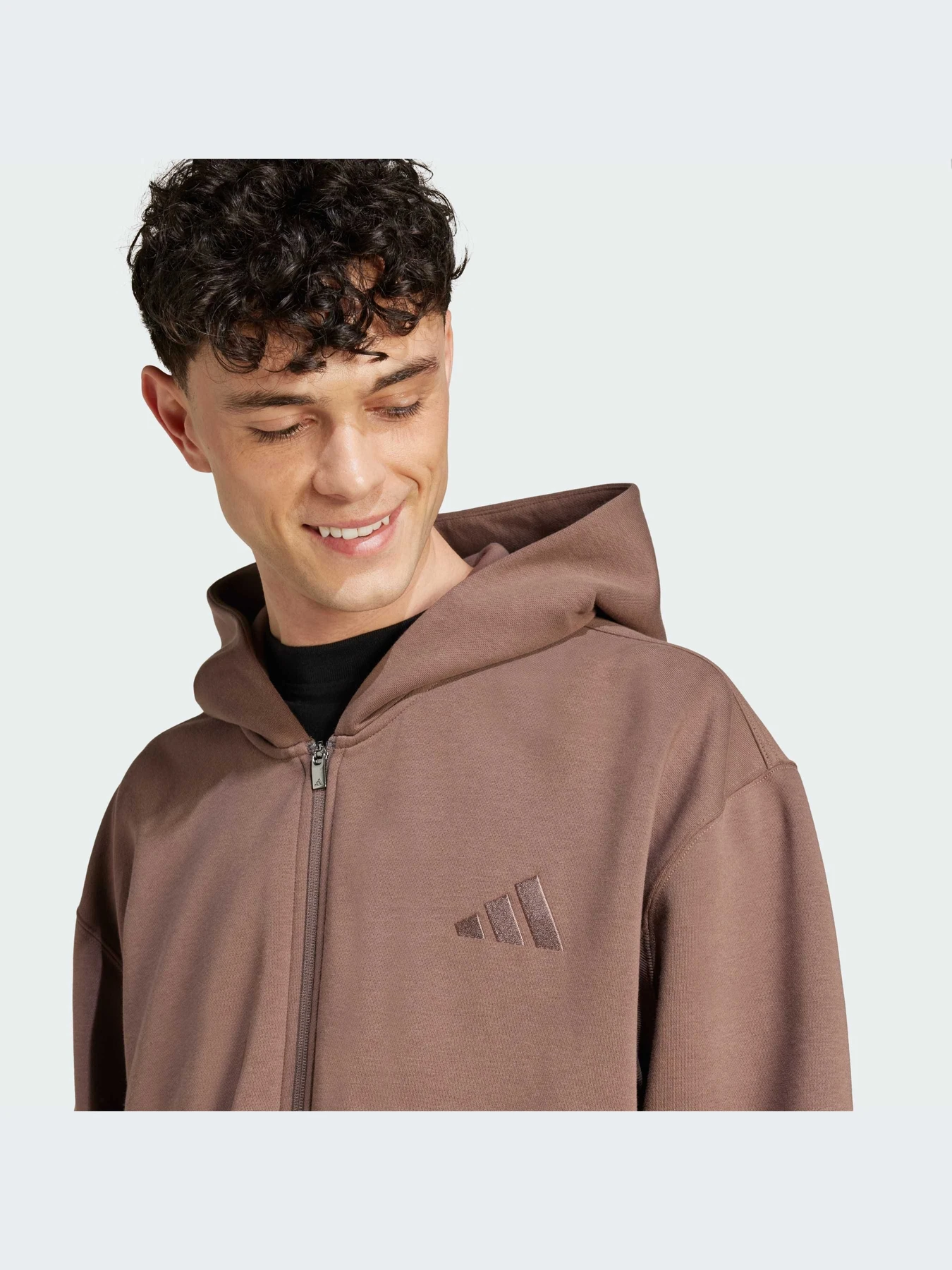 Худи и свитшоты Adidas модель IY4158-KZ Худи и свитшоты Adidas модель IY4158-KZ Фото
