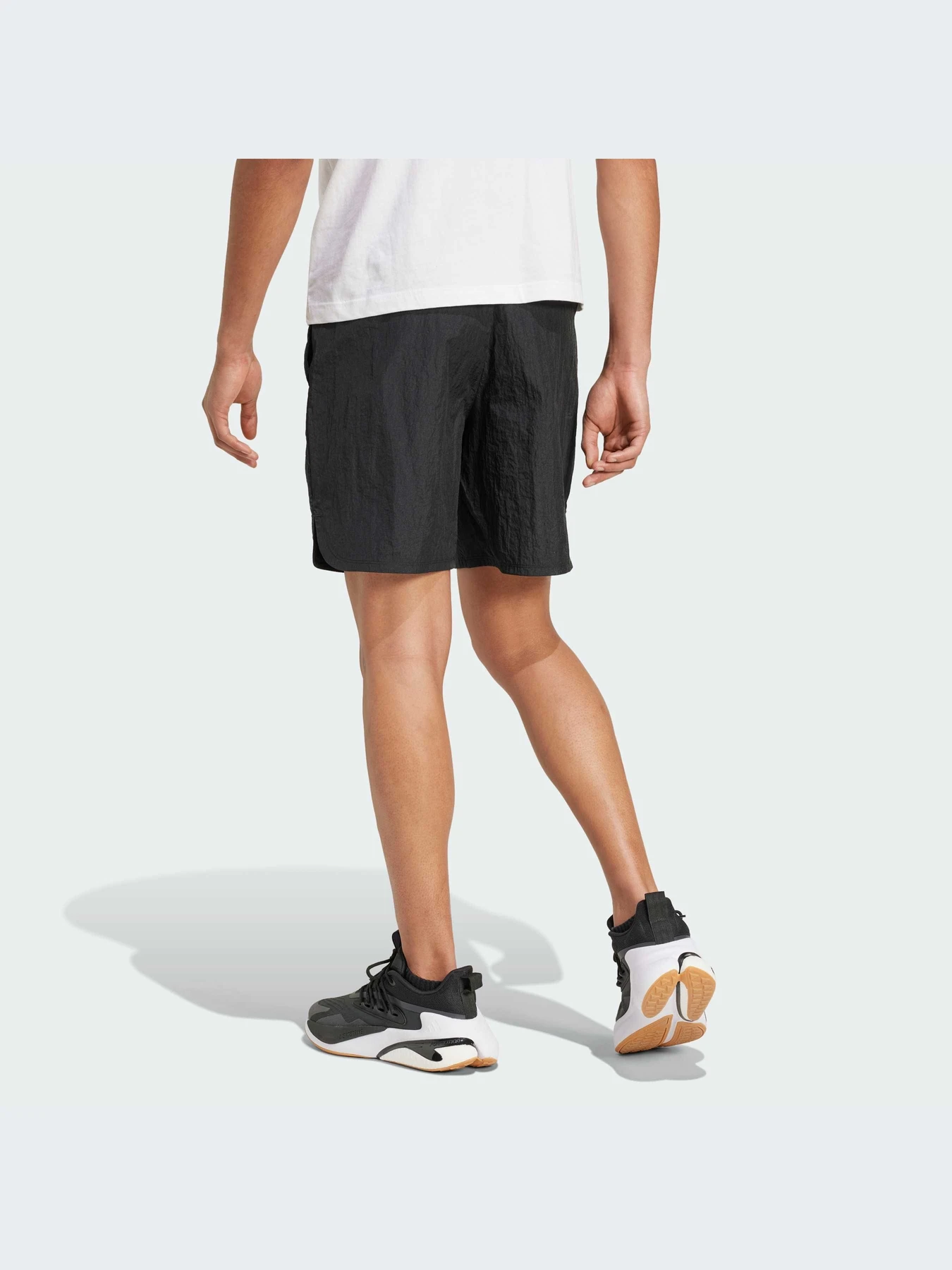 Шорты Adidas модель IY1509-KZ Шорты Adidas модель IY1509-KZ Фото