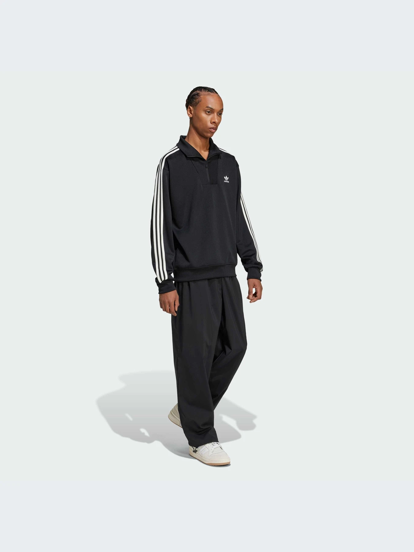 Худи и свитшоты Adidas Adicolor модель IZ4803-KZ Худи и свитшоты Adidas Adicolor модель IZ4803-KZ Фото