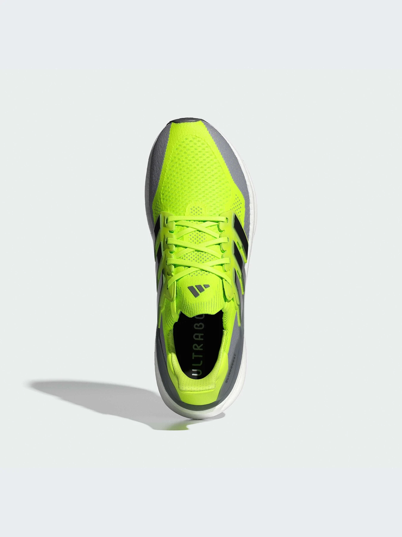 Кроссовки Adidas Ultraboost модель ID8819-KZ Кроссовки Adidas Ultraboost модель ID8819-KZ Фото