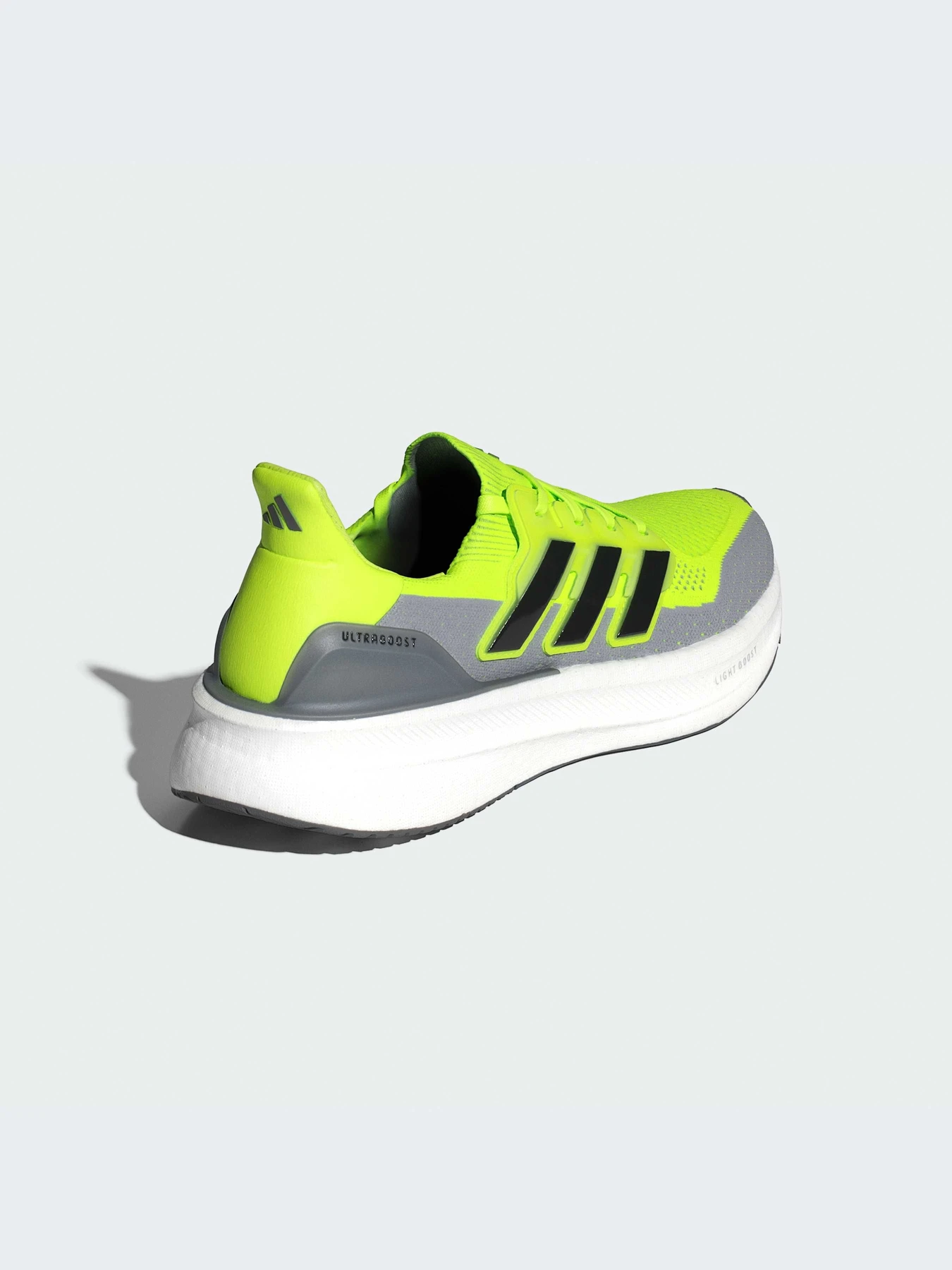 Кроссовки Adidas Ultraboost модель ID8819-KZ Кроссовки Adidas Ultraboost модель ID8819-KZ Фото