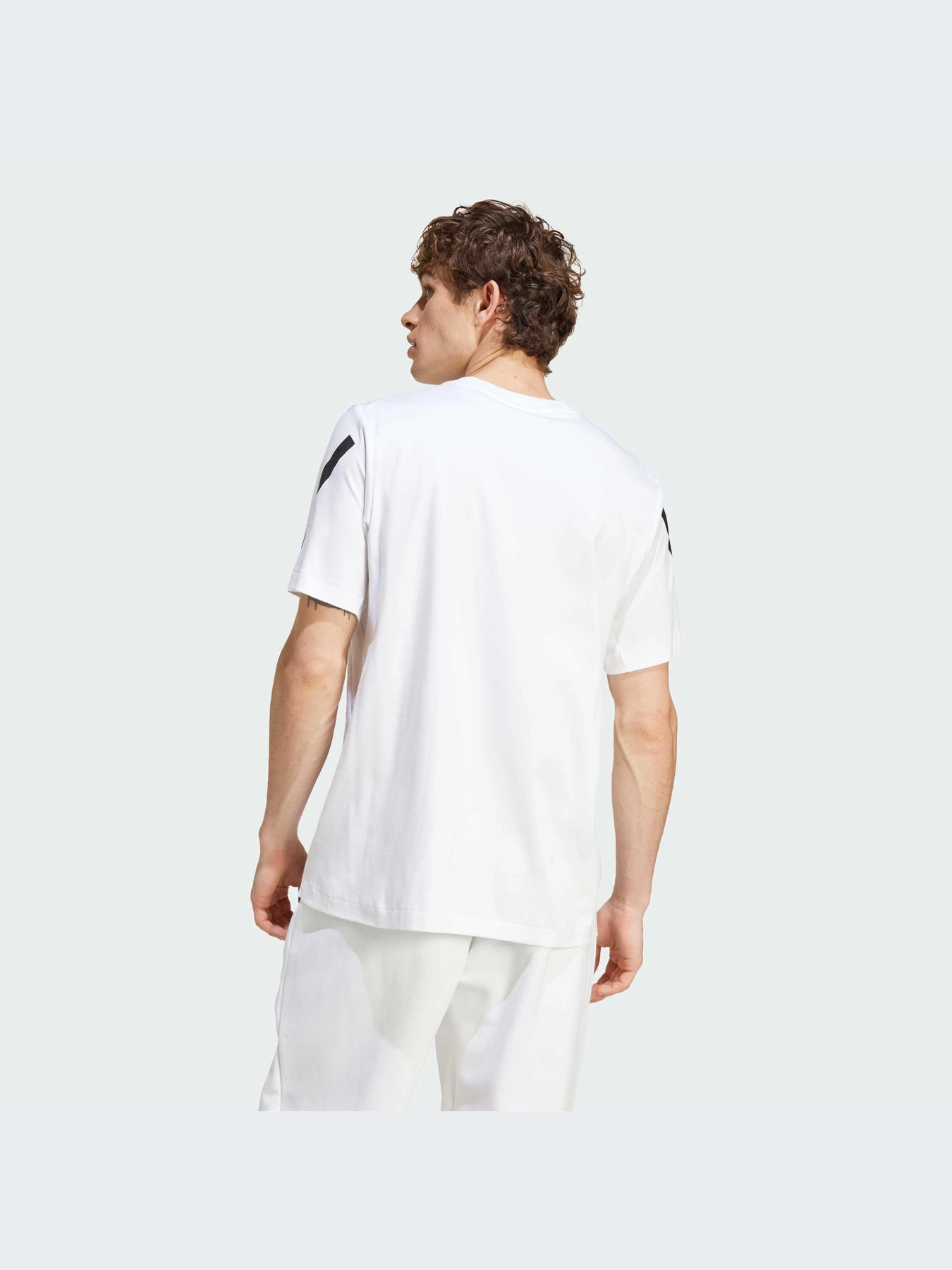 Футболки и поло Adidas ZNE модель JE3078-KZ Футболки и поло Adidas ZNE модель JE3078-KZ Фото