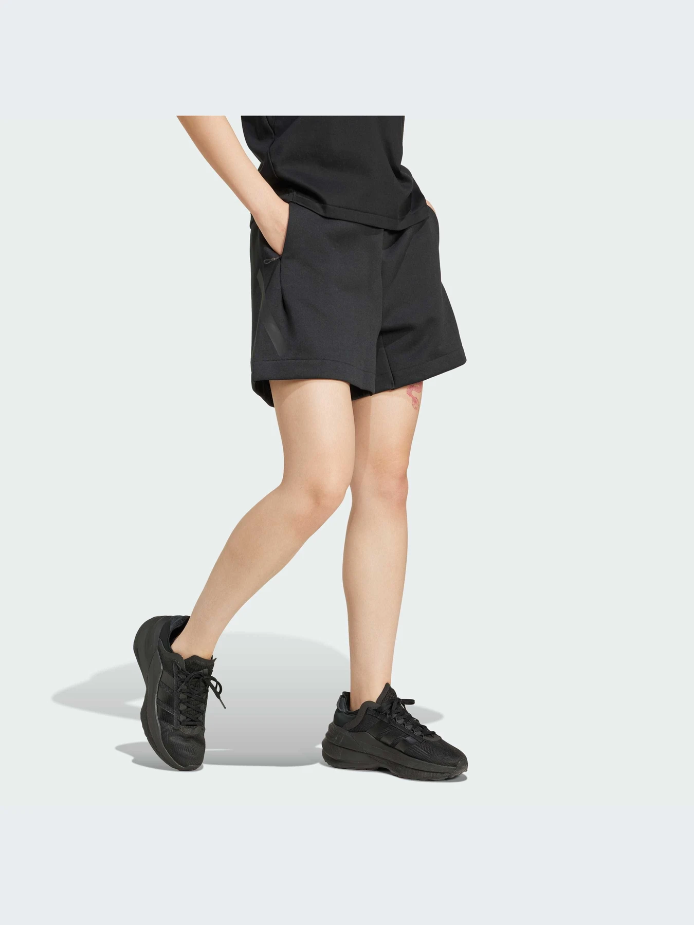 Шорты Adidas ZNE модель JE7845-KZ Шорты Adidas ZNE модель JE7845-KZ Фото