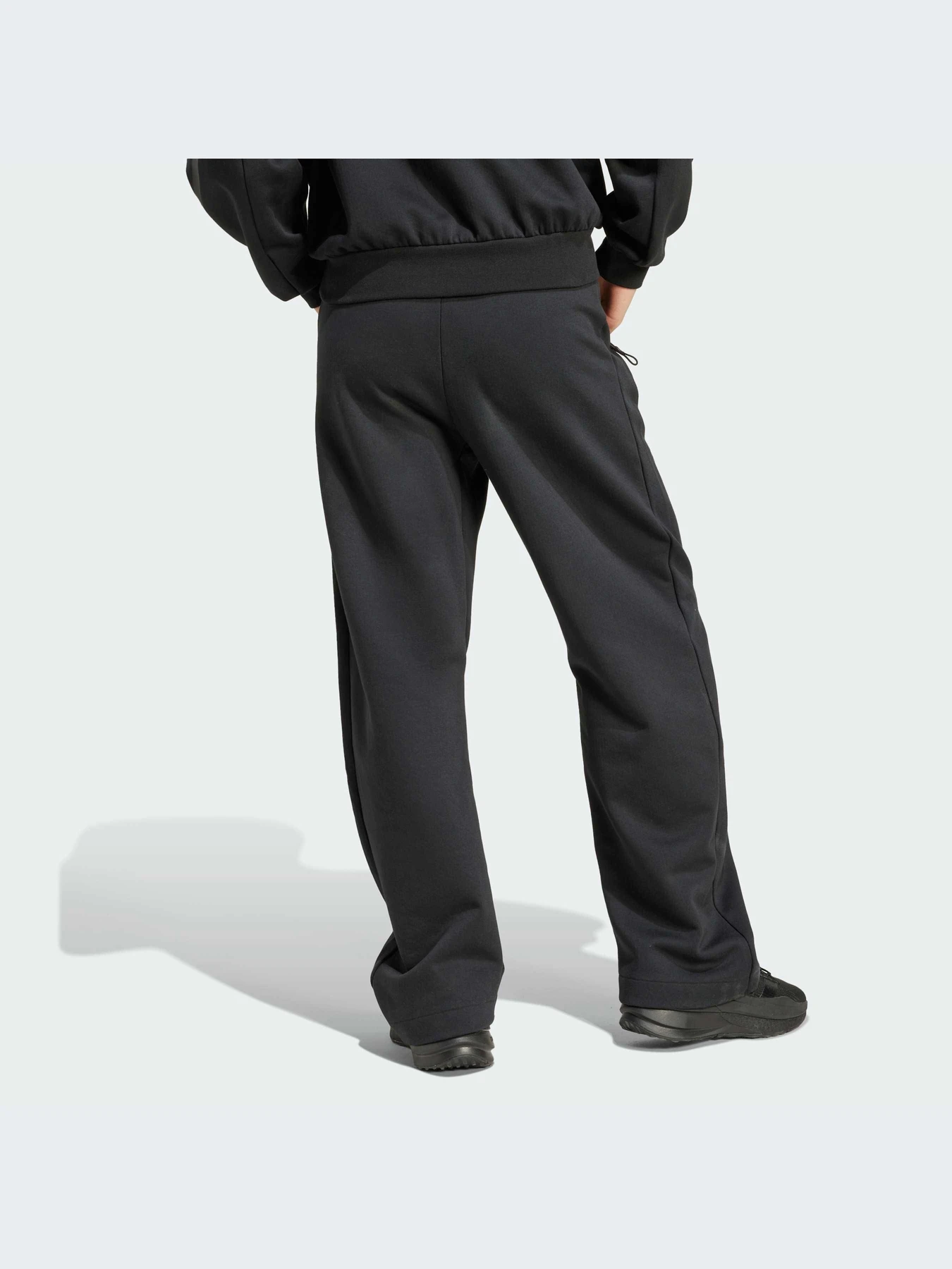 Брюки Adidas ZNE модель JE7850-KZ Брюки Adidas ZNE модель JE7850-KZ Фото