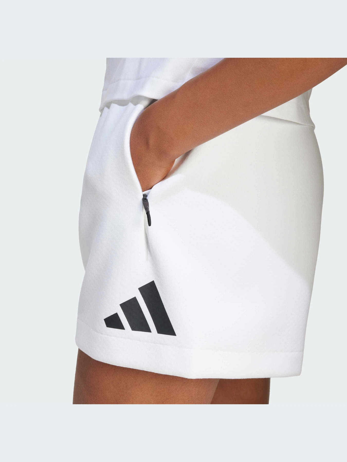 Шорты Adidas ZNE модель JJ4678-KZ Шорты Adidas ZNE модель JJ4678-KZ Фото